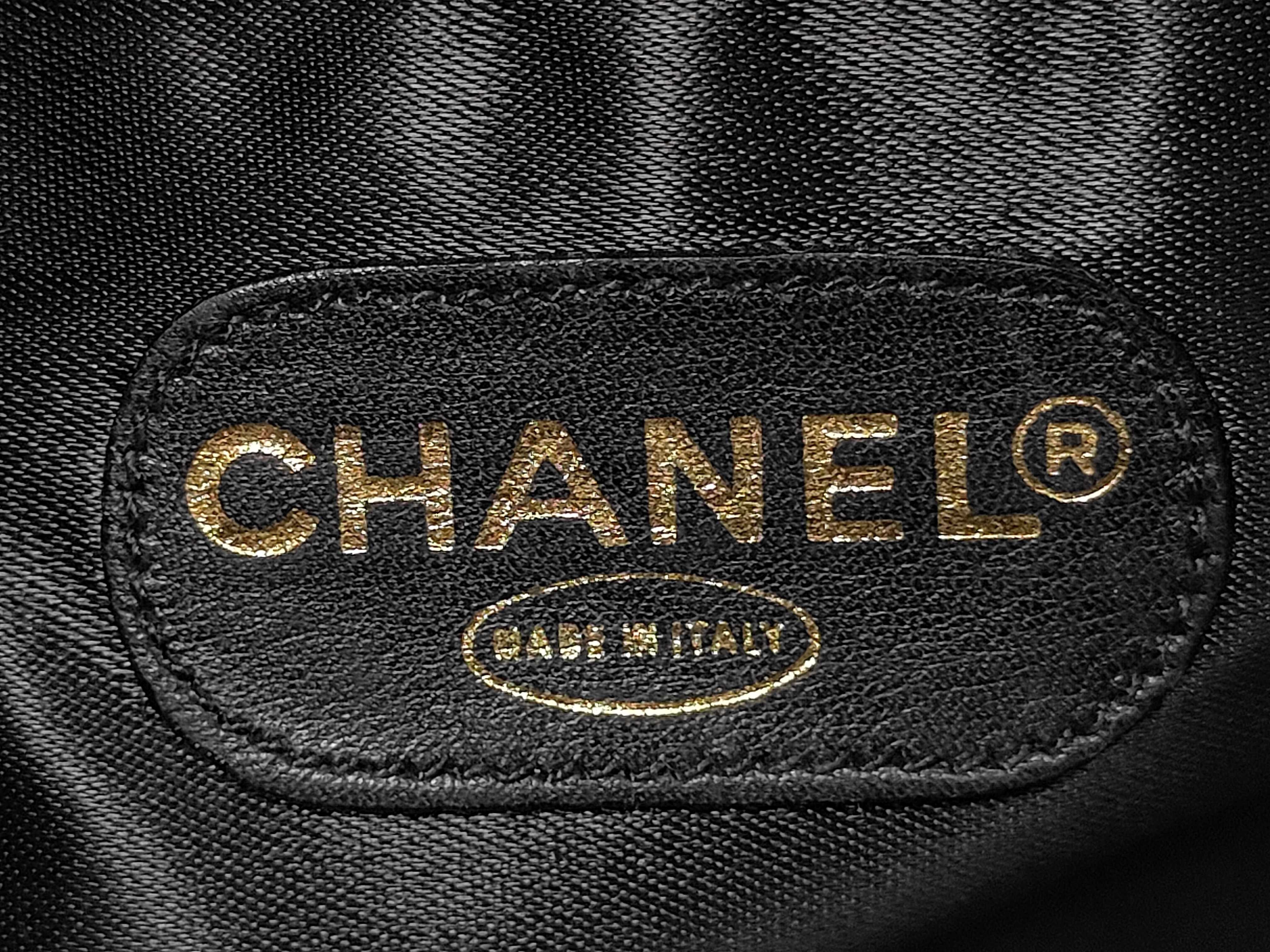 Caviar Skin Coco Ball Shoulder Bag — view 11