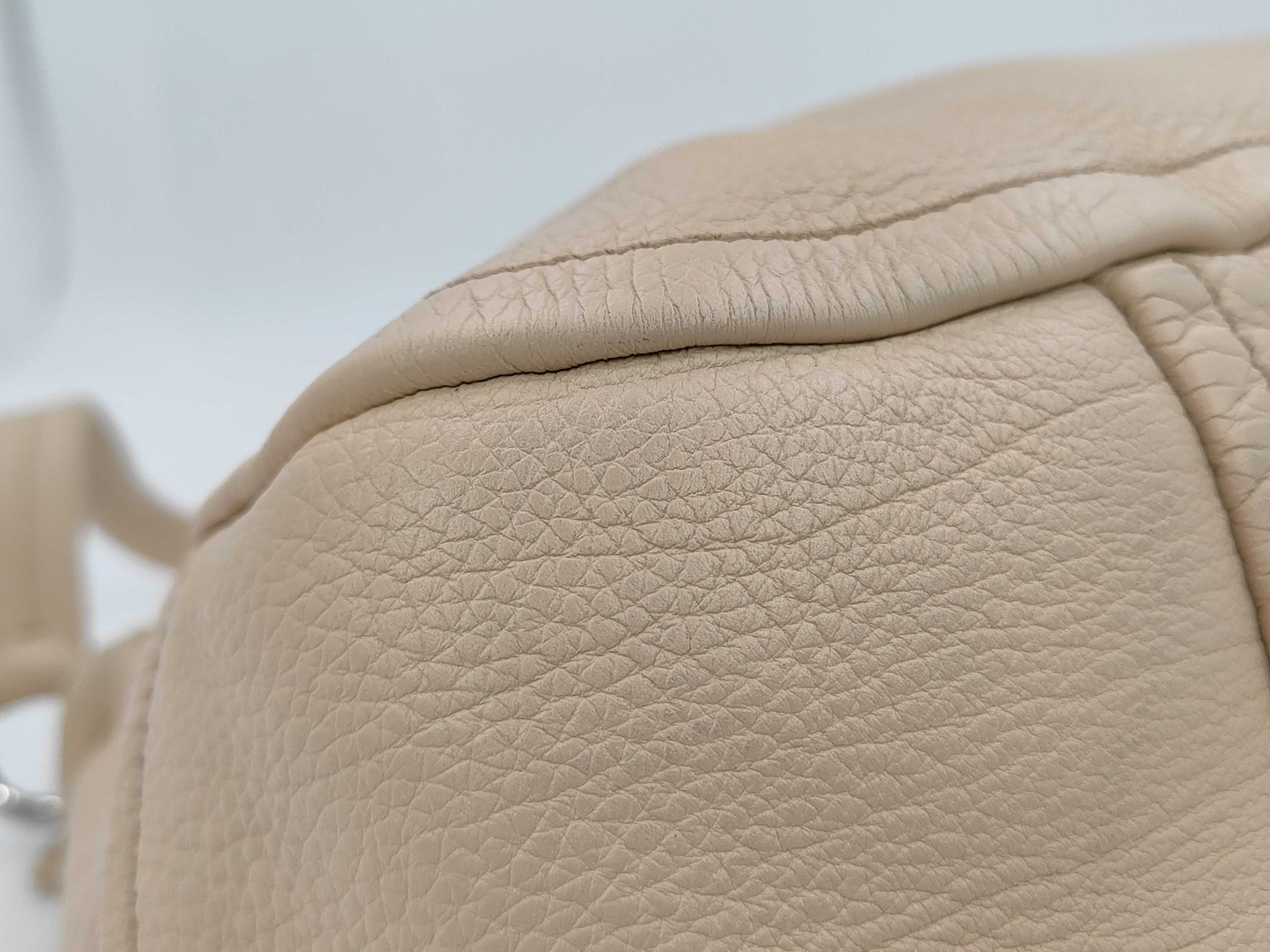 Vitello Daino Buckle Zip Shoulder Bag (Handbag) — view 6
