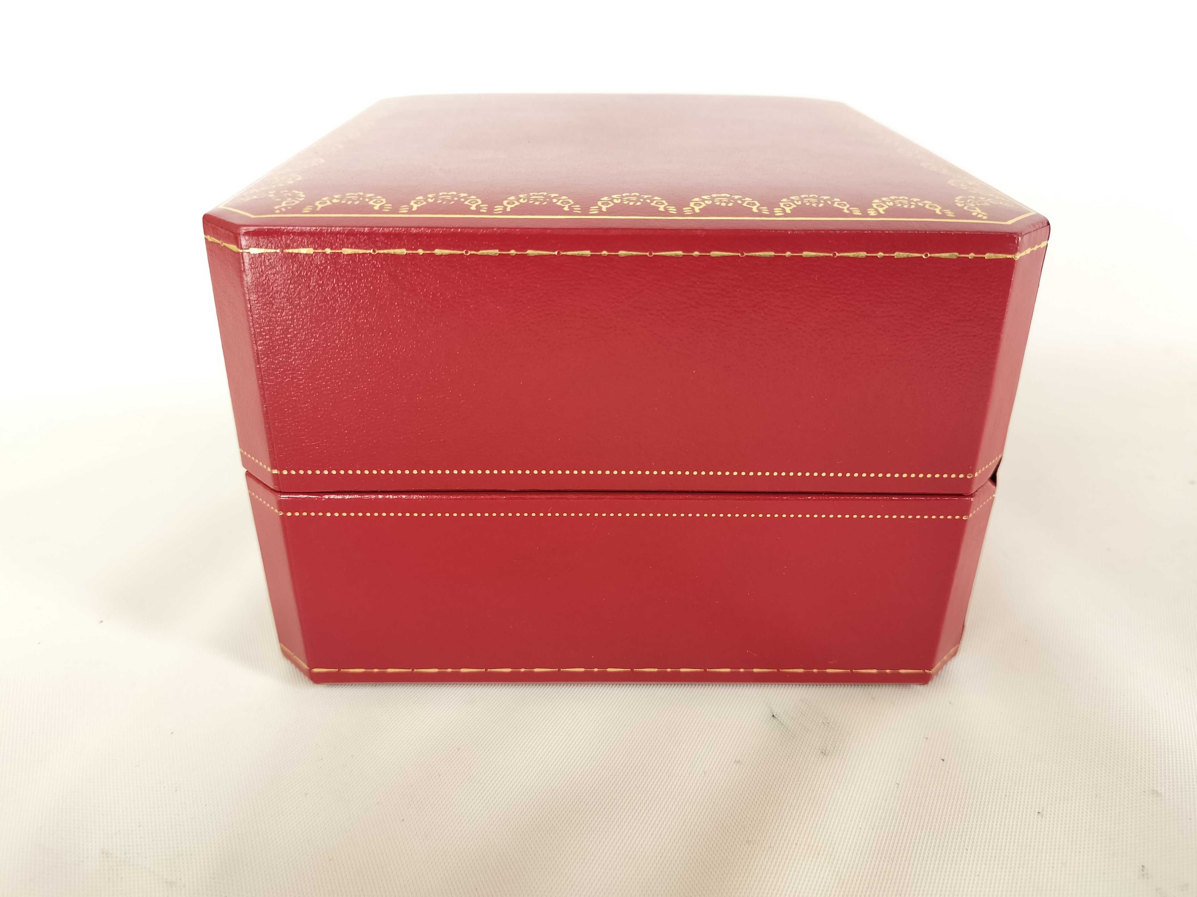 watch, box, and other accessories — view 6
