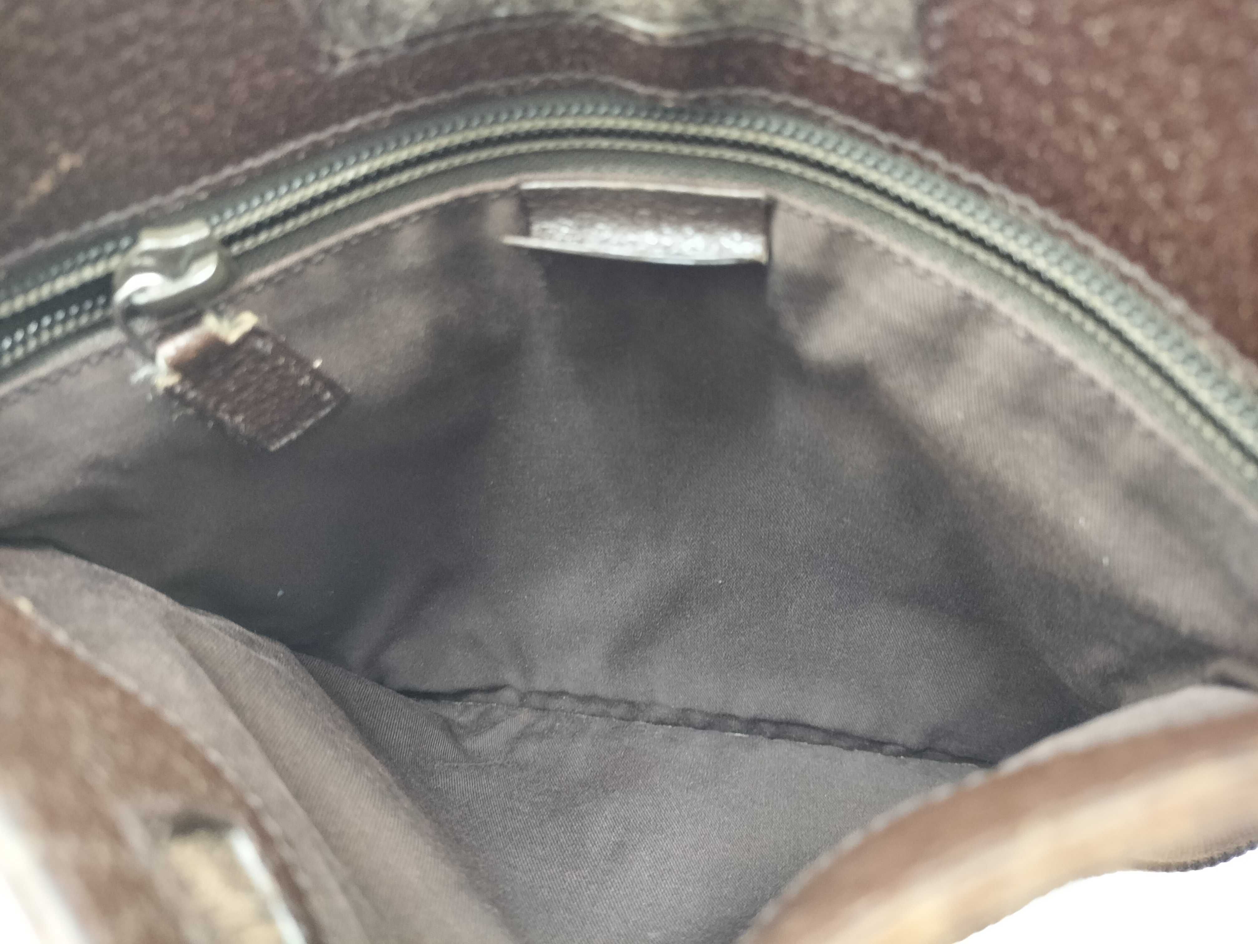 GG Canvas Shoulder Bag 27639 — view 10