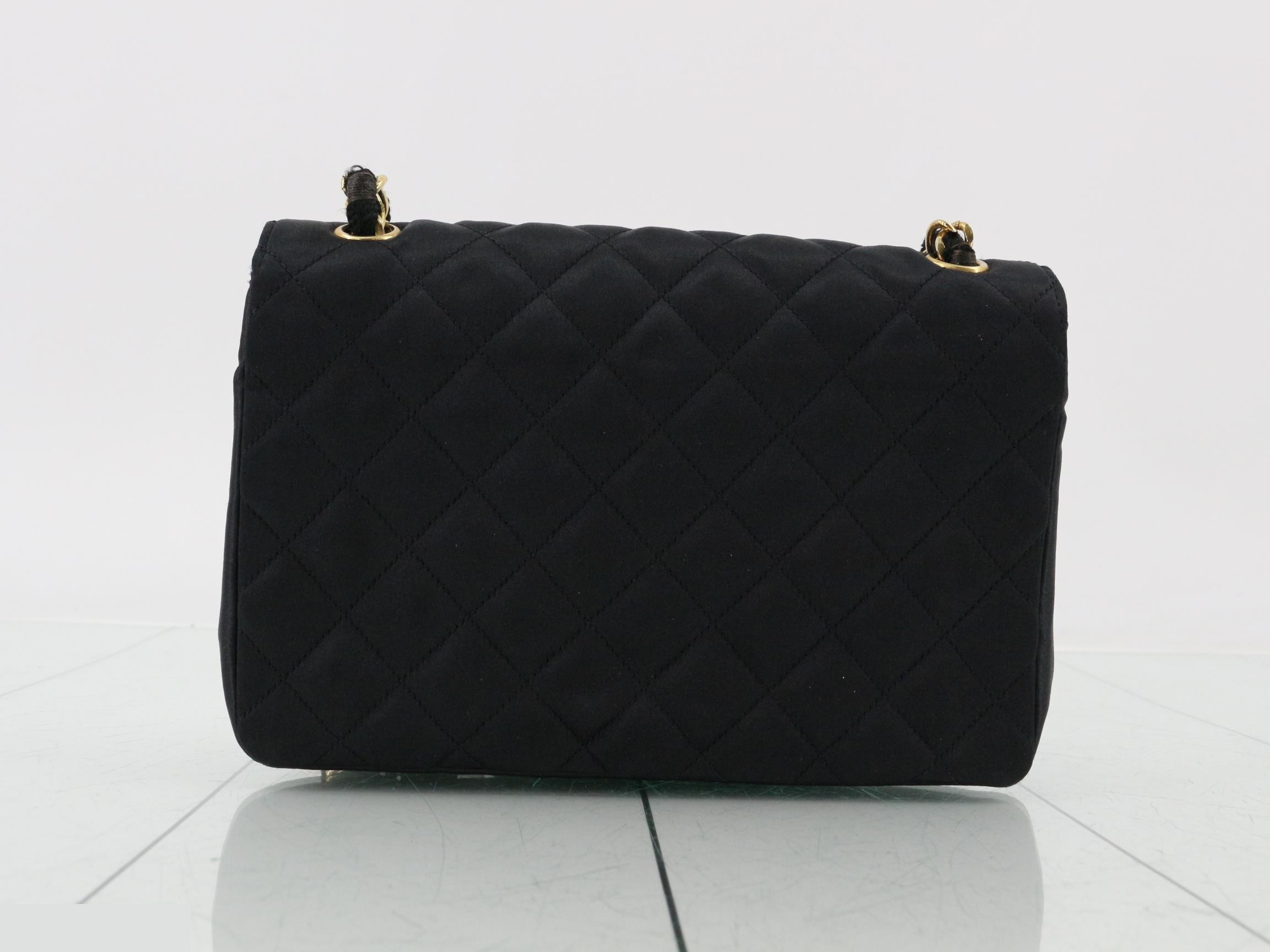 Matelassé (bag) - Shoulder bag — view 2