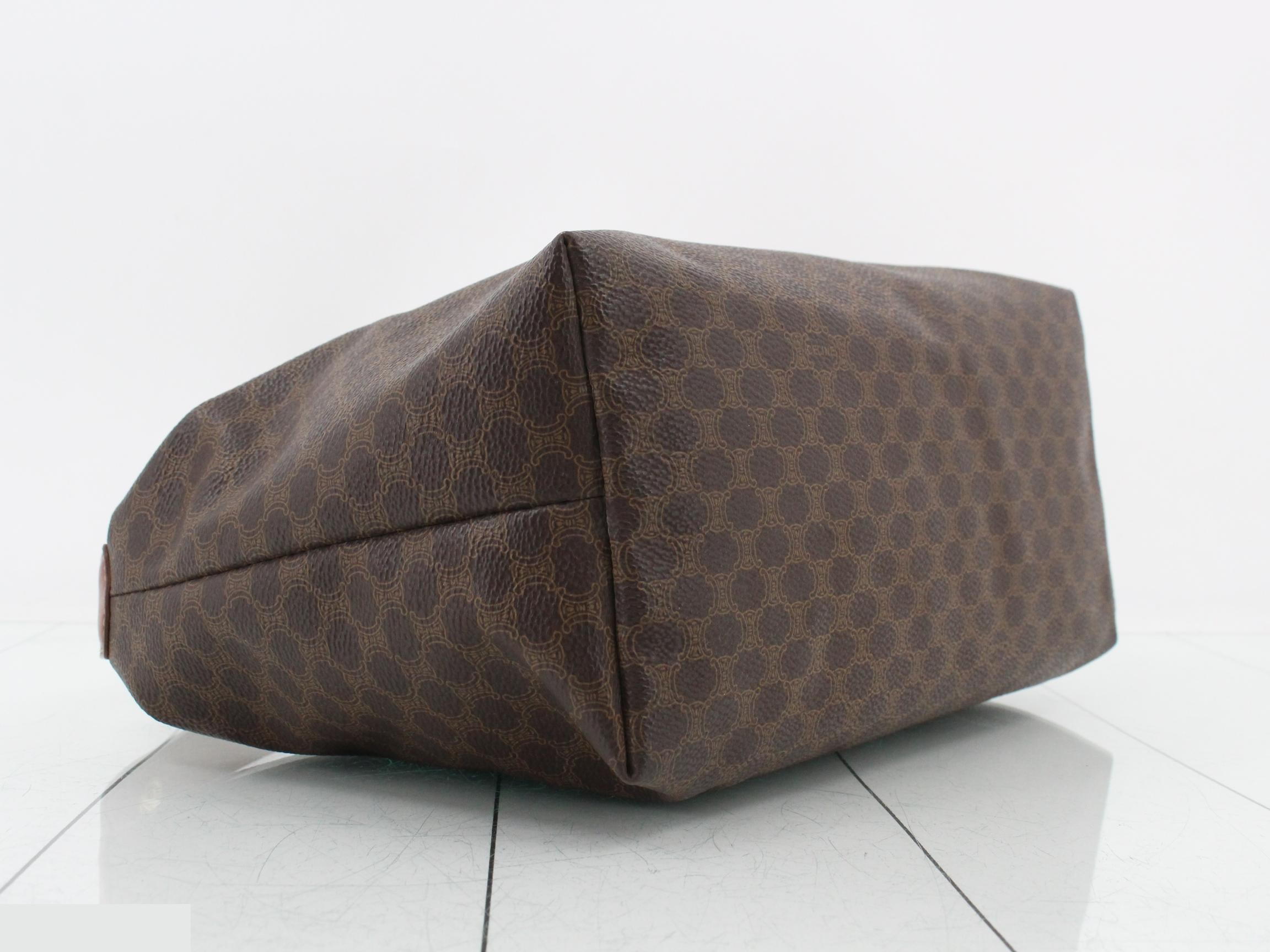 handbag — view 5