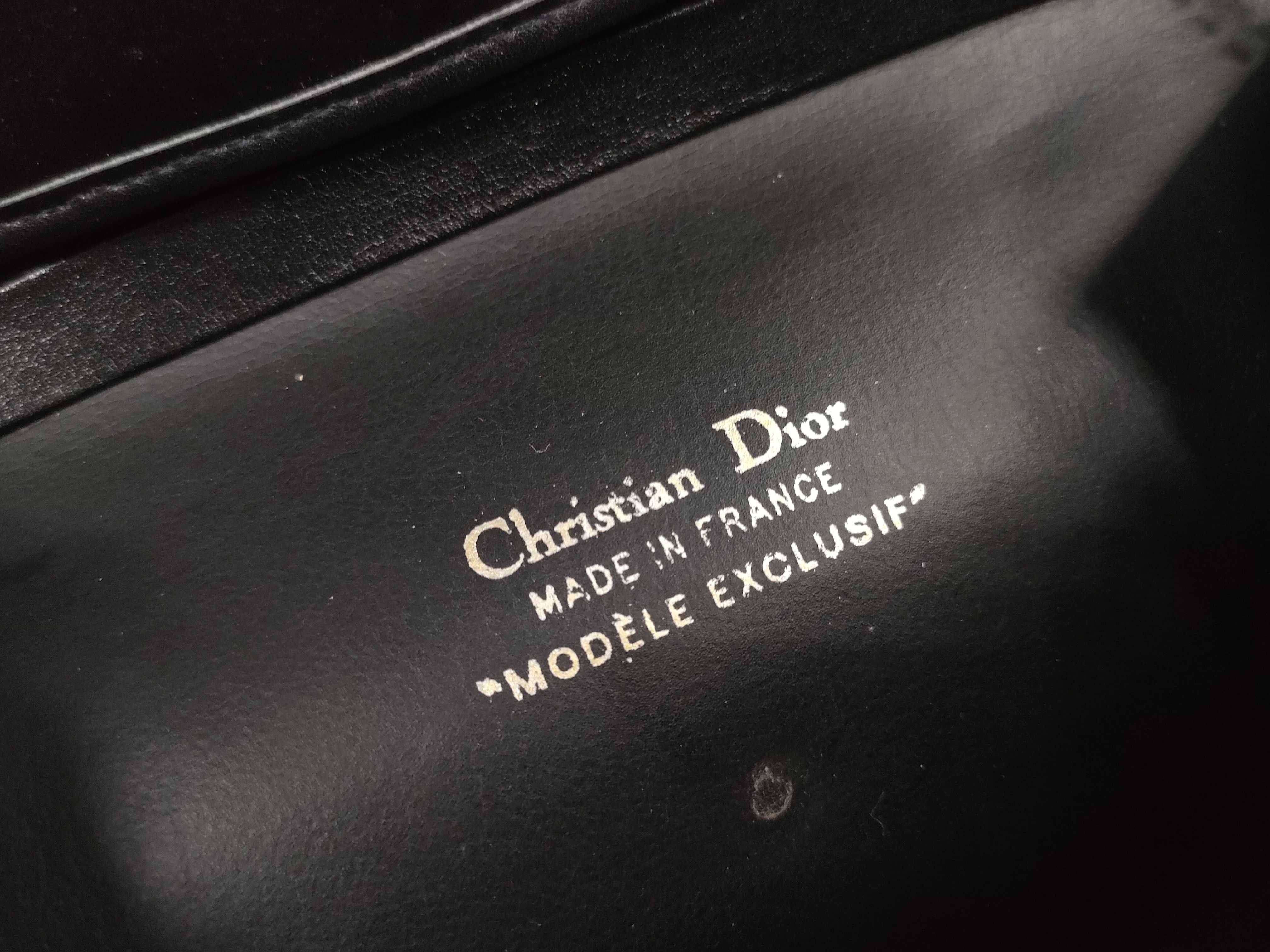 Chain Shoulder Bag — view 11