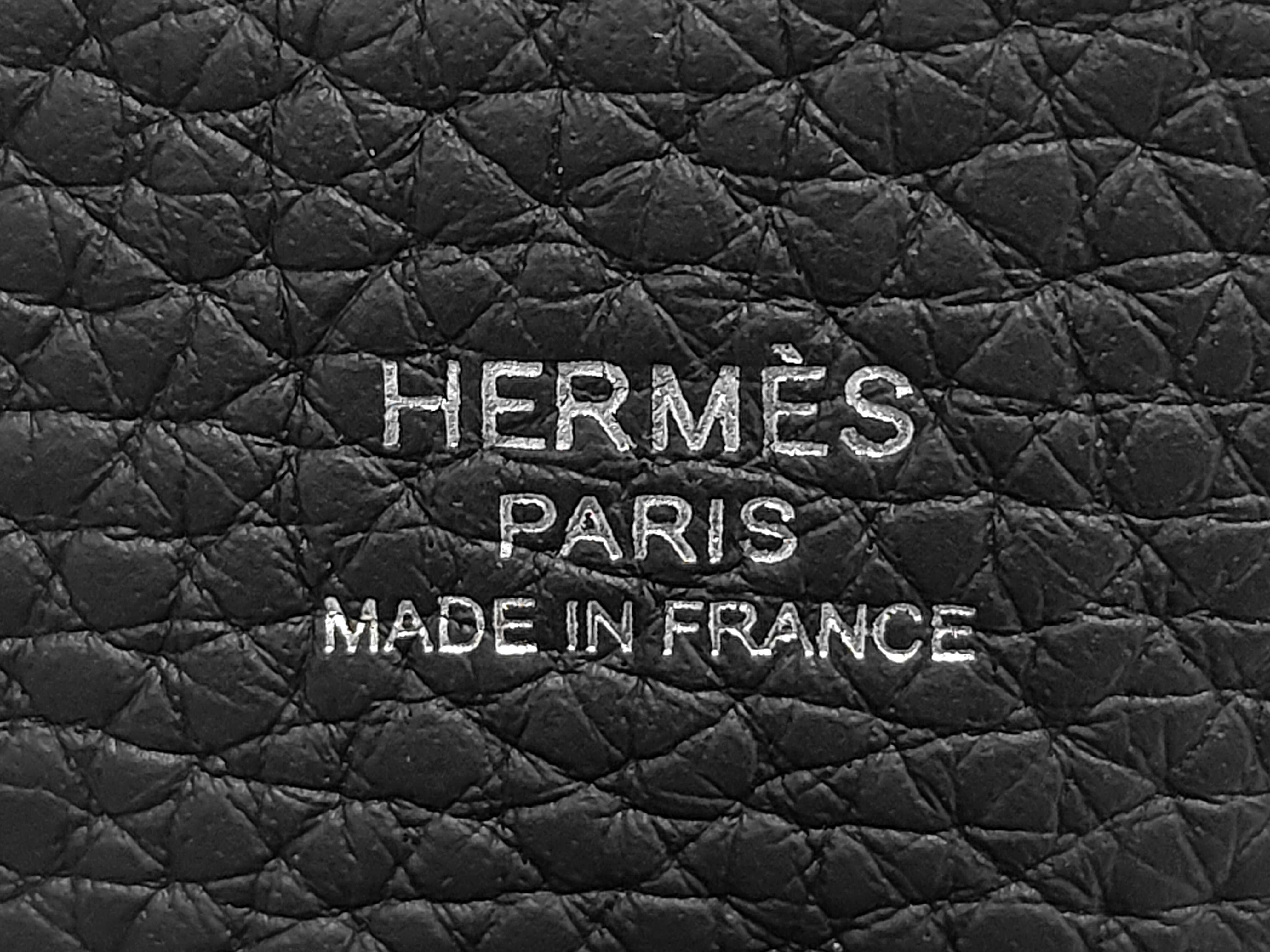 Evelyne 23 handbag, black x Taurillon Clemence leather x silver hardware x G stamp. — view 7