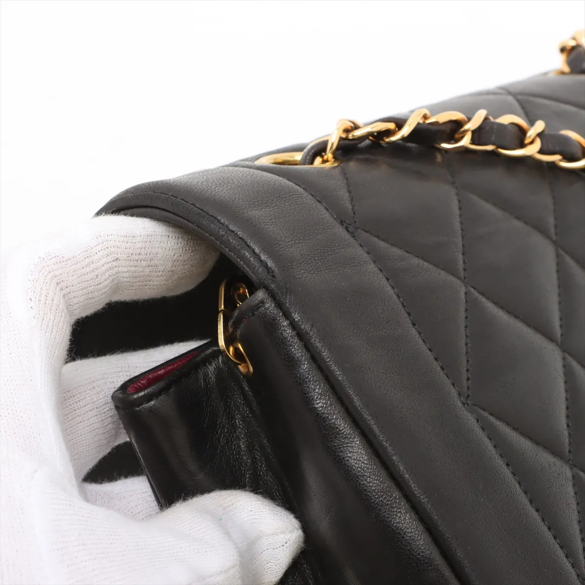 Matelasse Lambskin Single Flap Single Chain Bag Diana Flap Black Gold Hardware — view 14