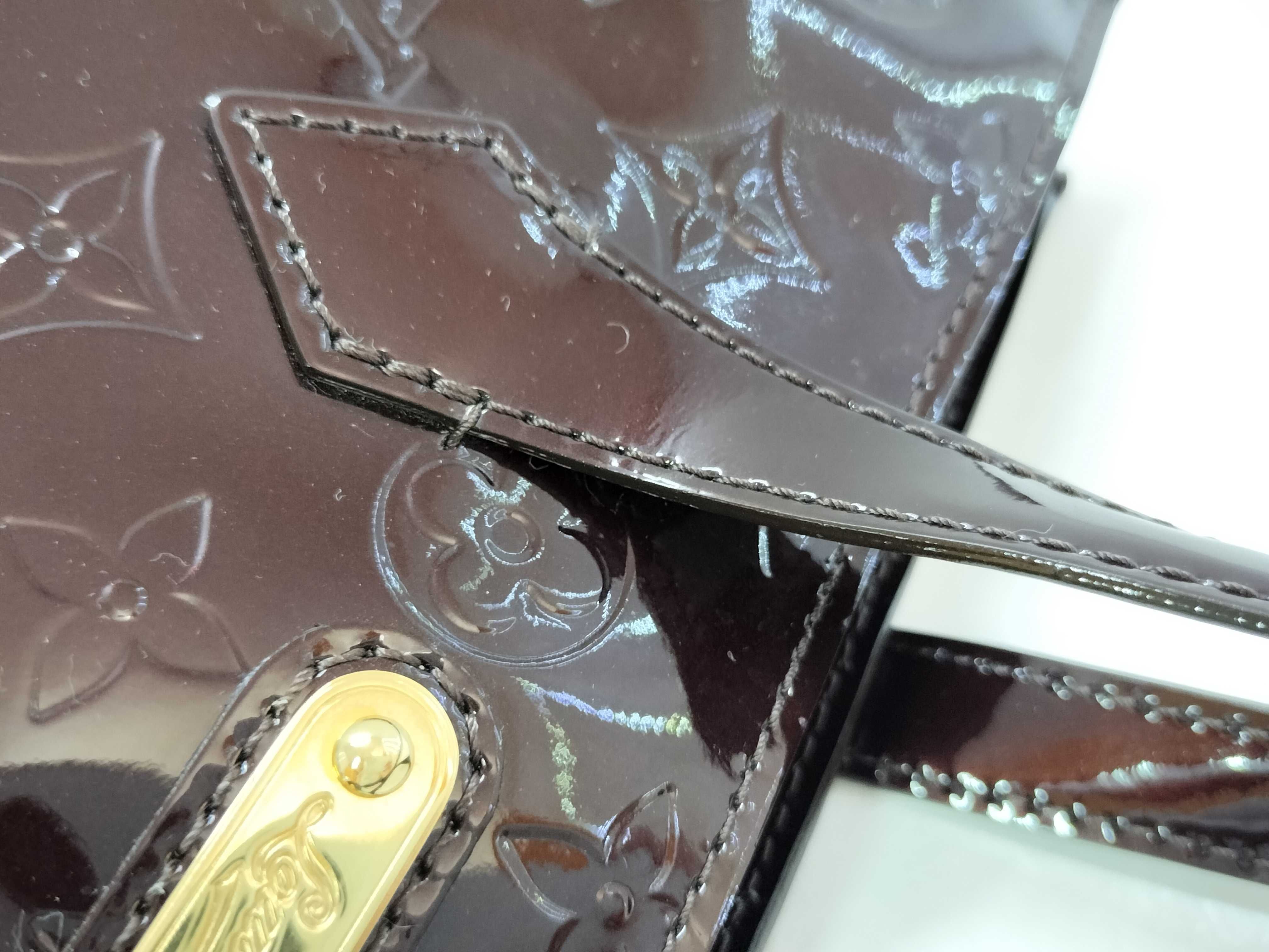 Vernis Louis Vuitton Wilshire PM M93641 Vernis Handbag — view 5