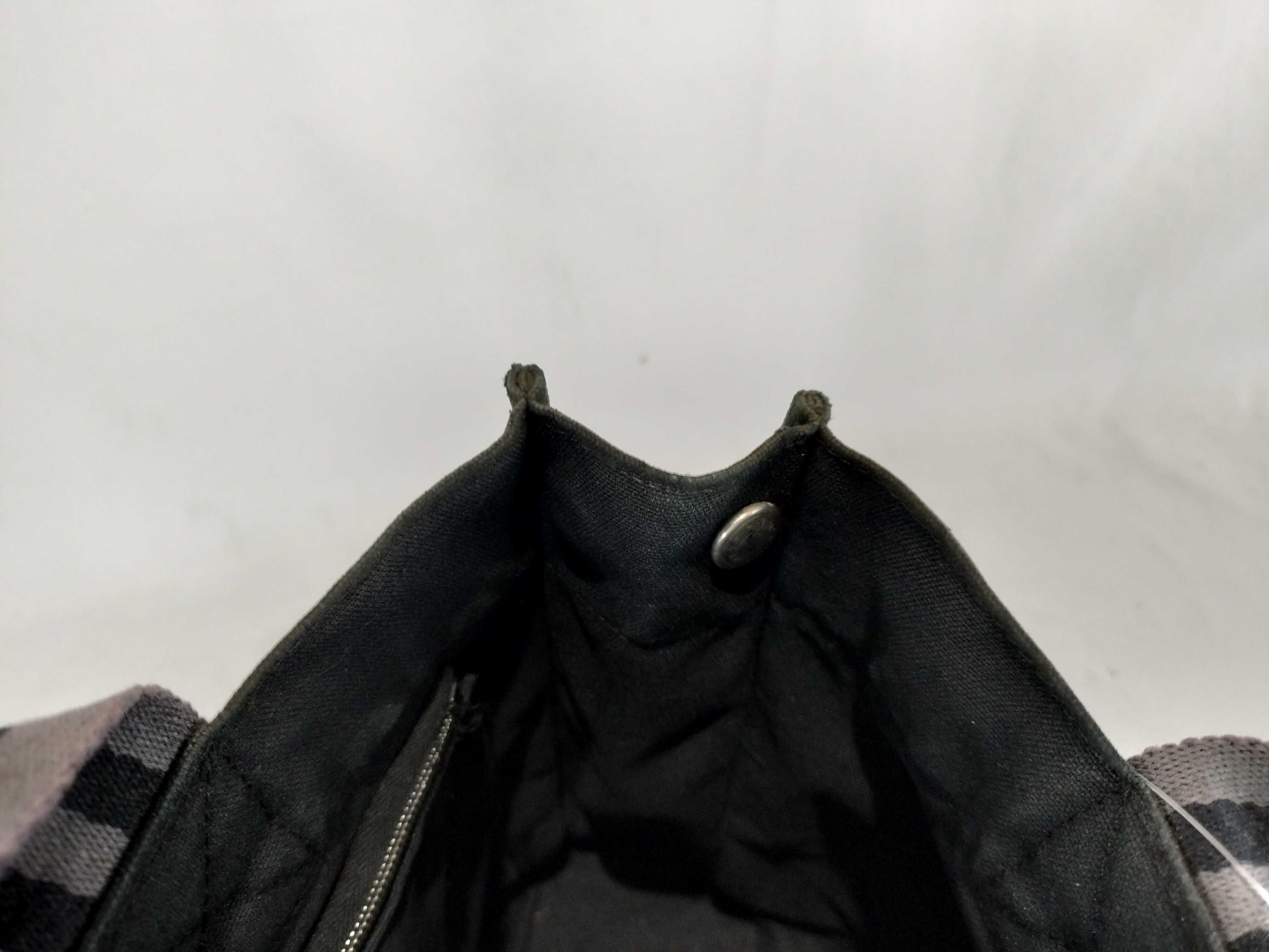 Fourre-Tout PM Tote Handbag — view 12