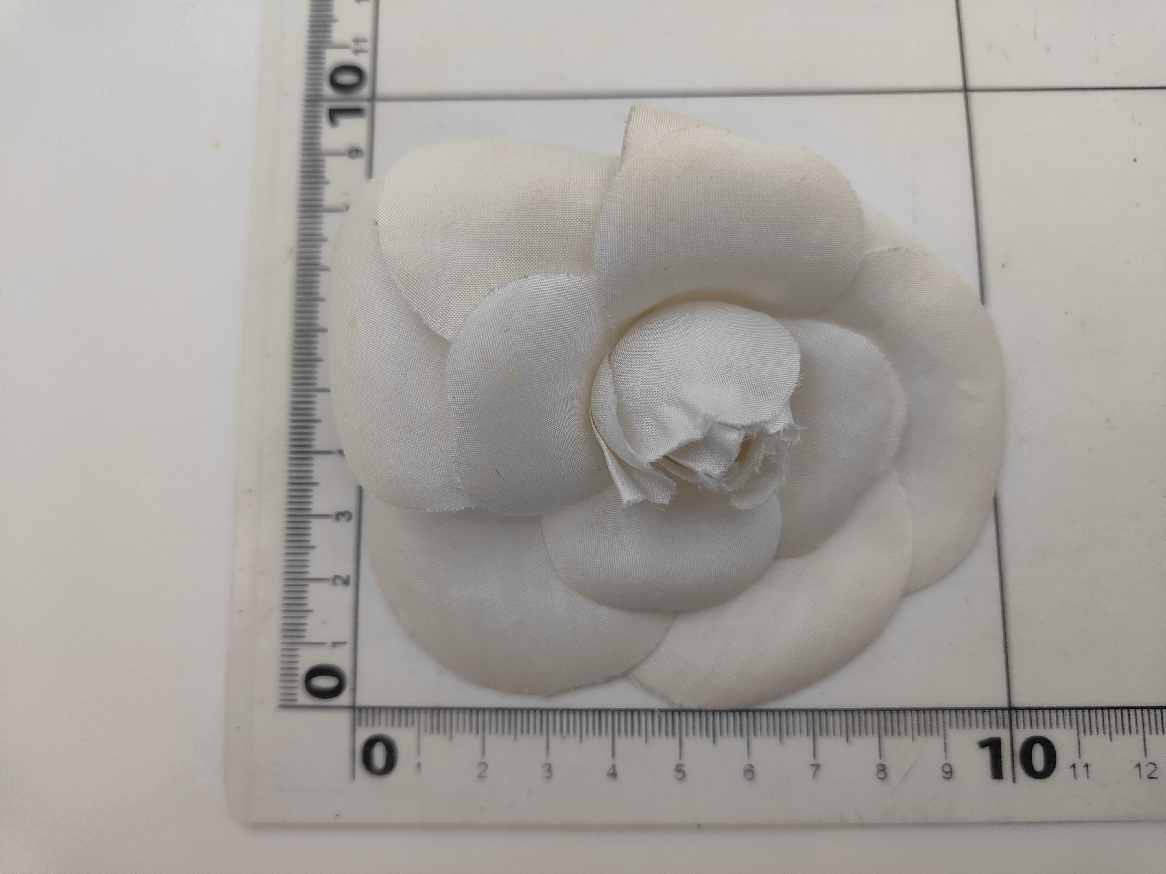 Brooch — view 4