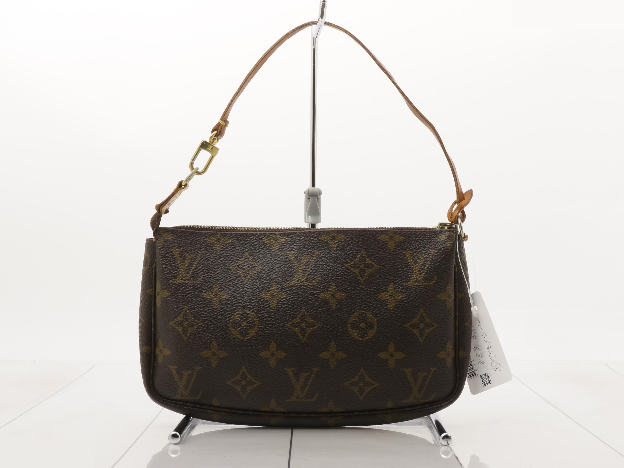 Pochette Accessoires (old model) — view 2
