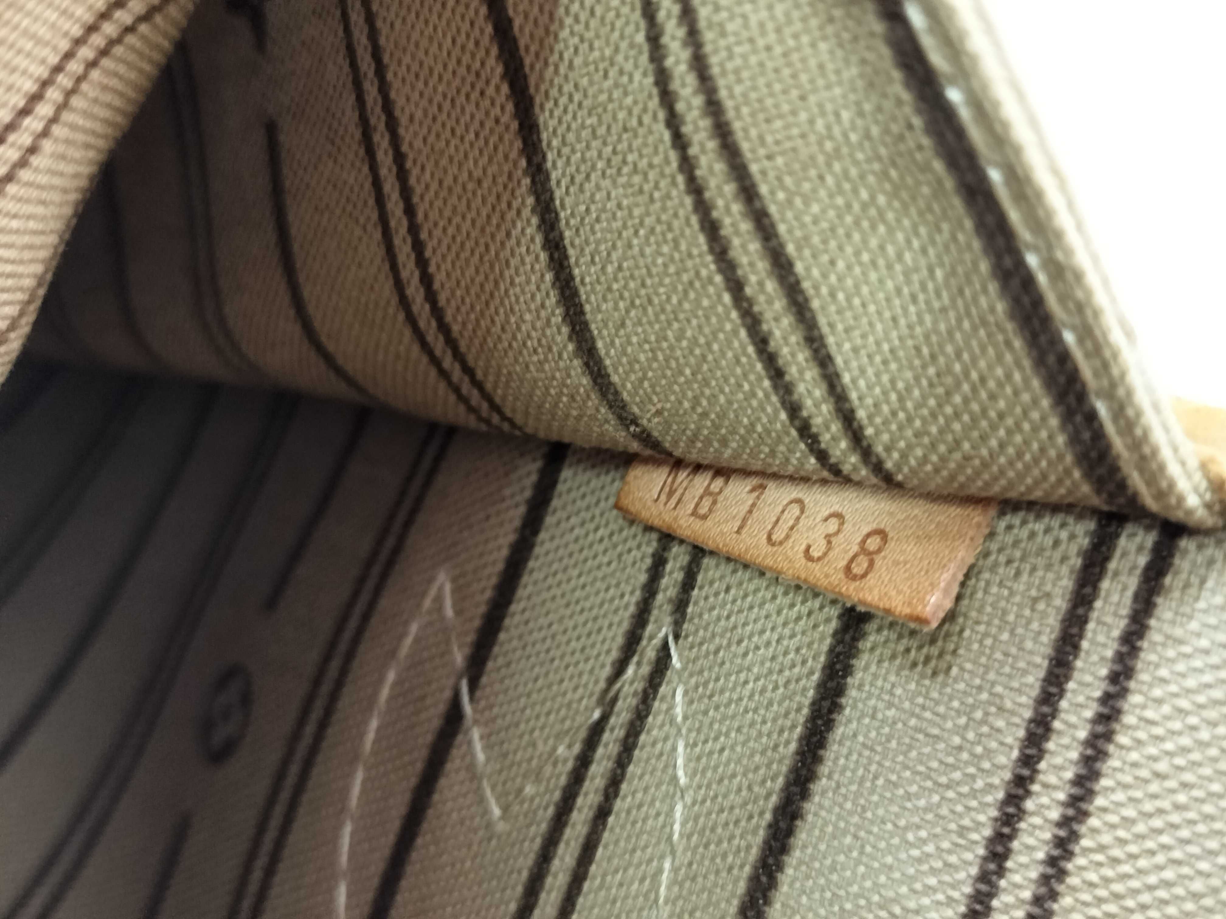 Monogram LV Monogram Neverfull Handbag Tote Bag — view 9