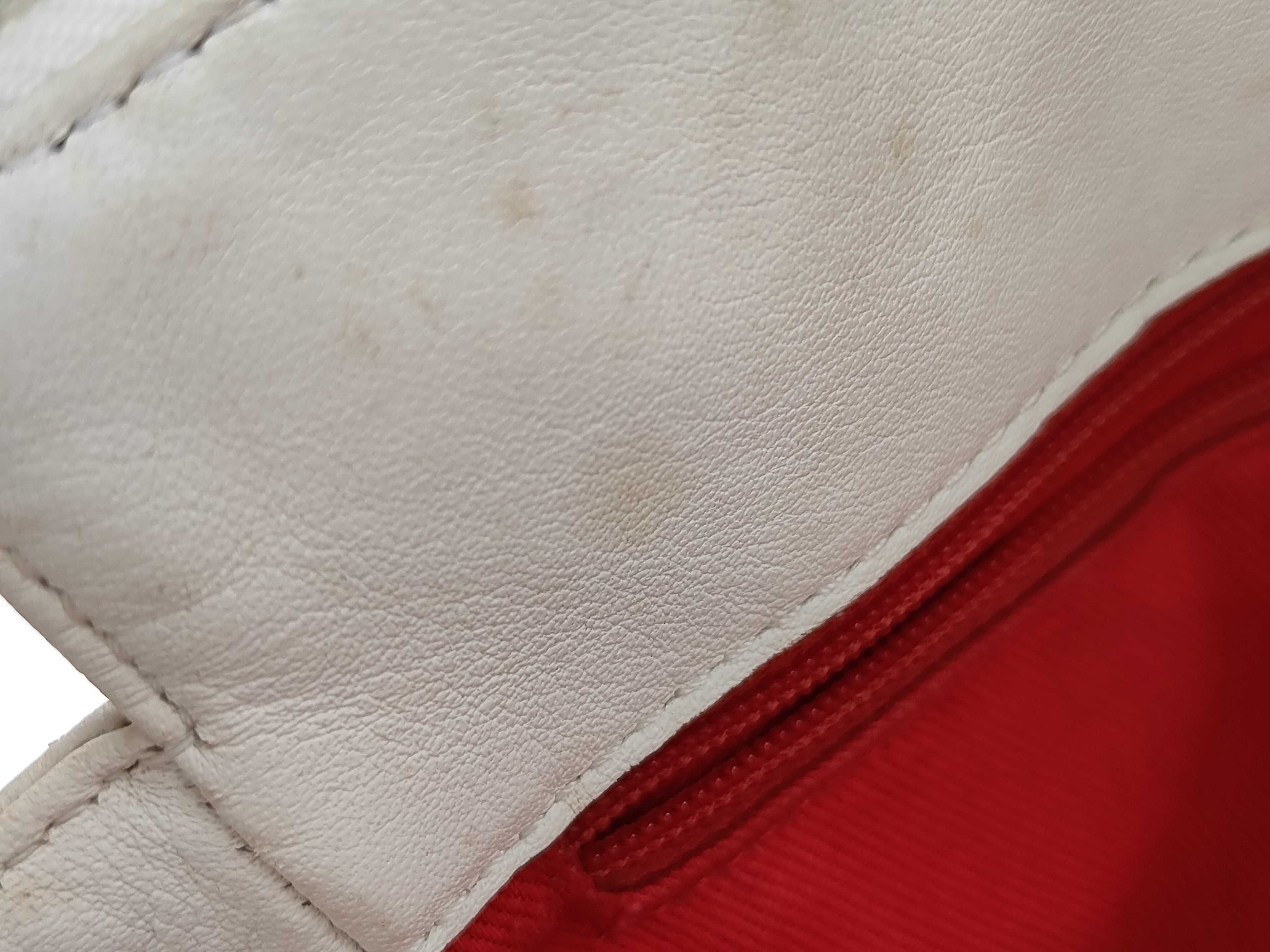 Anagram White Shoulder Bag — view 11