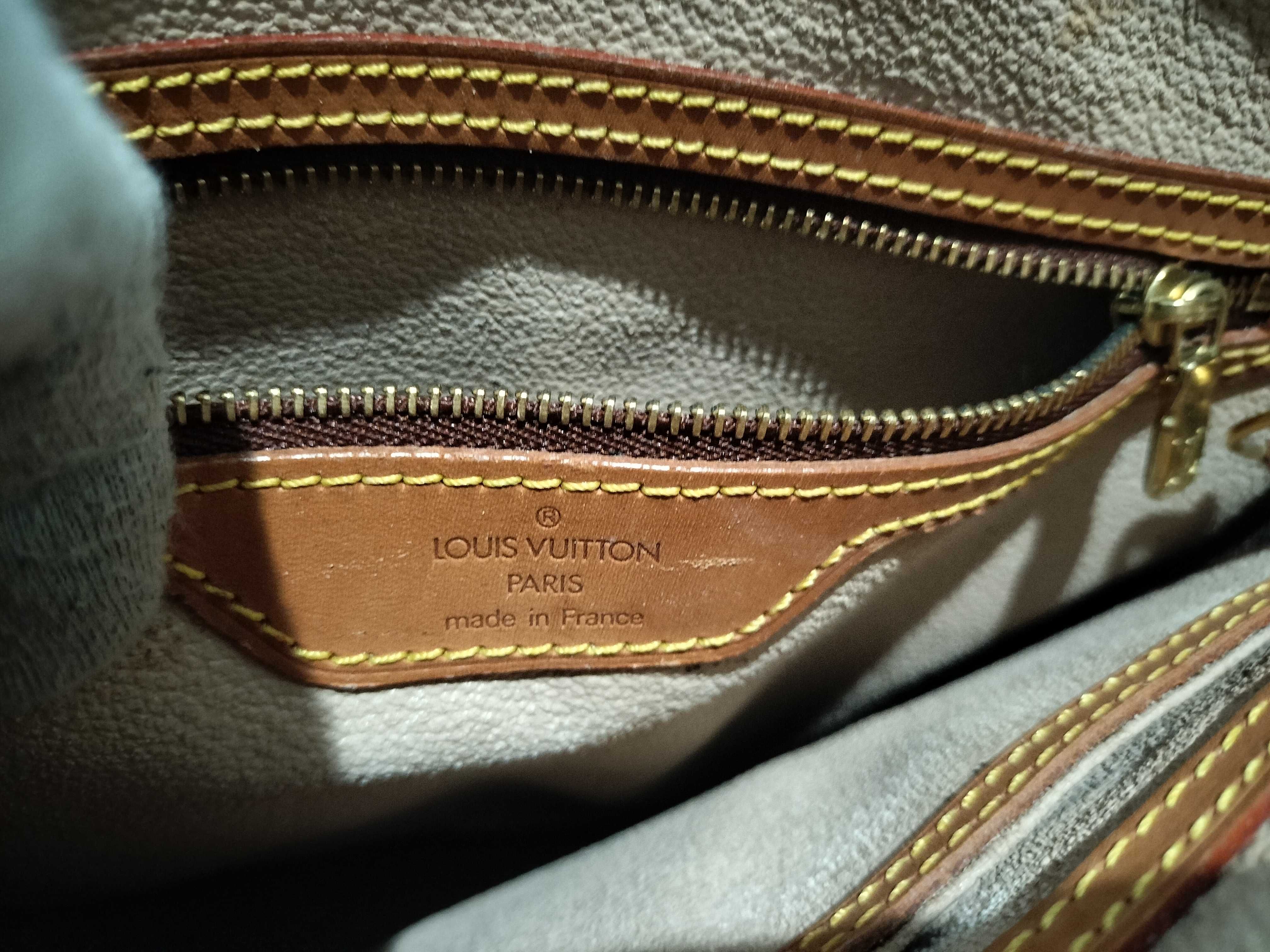 Monogram M42238 Monogram Bucket PM Handbag — view 10