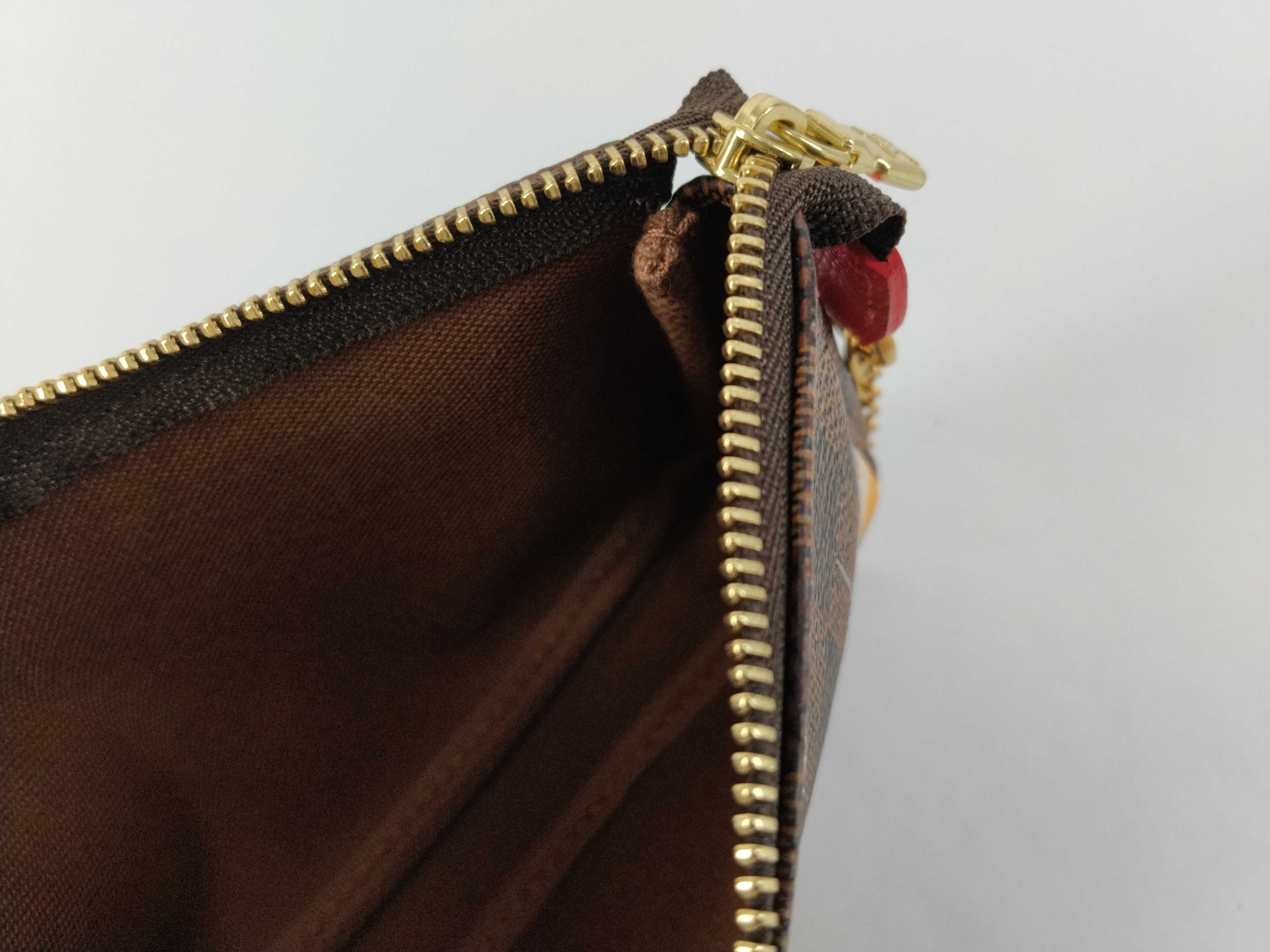 Damier Mini Pochette Accessoires N41677 Pouch — view 10