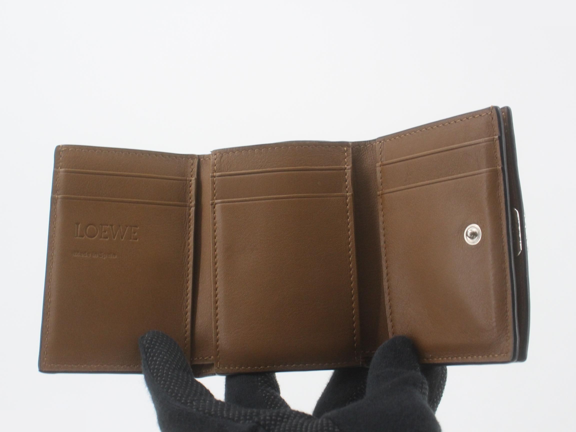 Other lines: Bags & Wallets - Anagram — view 4