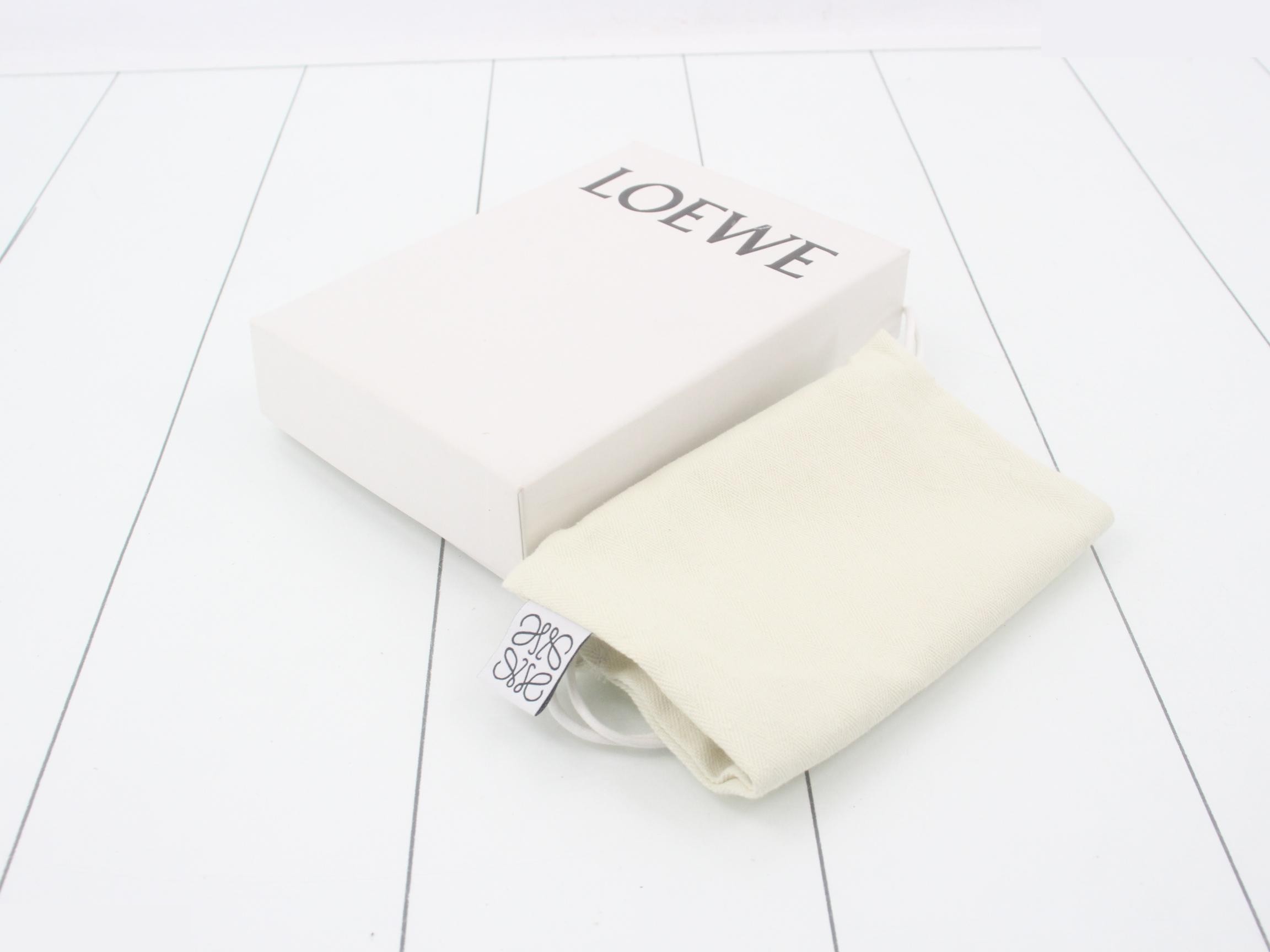 Other lines: Bags & Wallets - Anagram — view 5