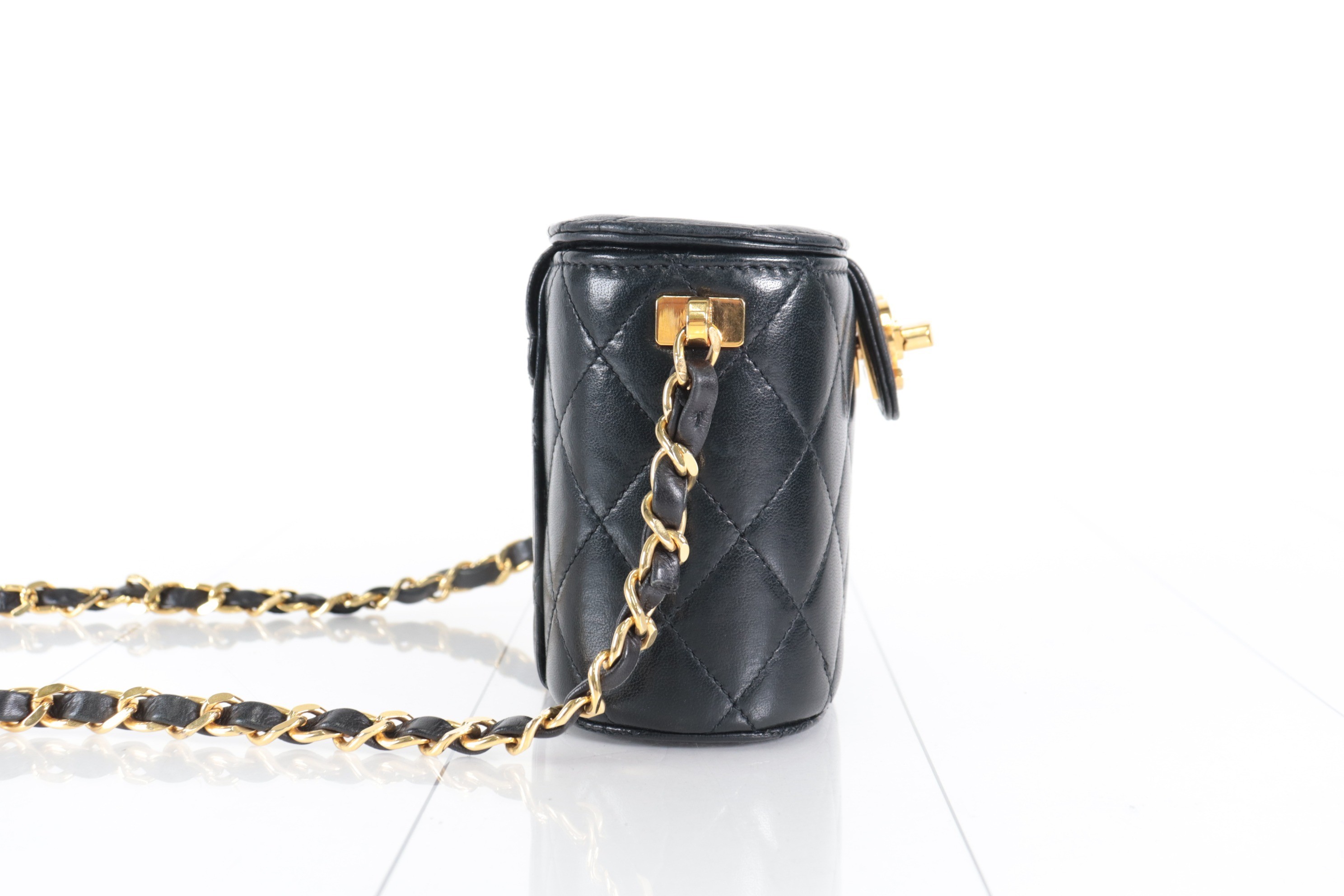 Lamb Vanity Shoulder Bag with Mirror, Unit #2 — view 4