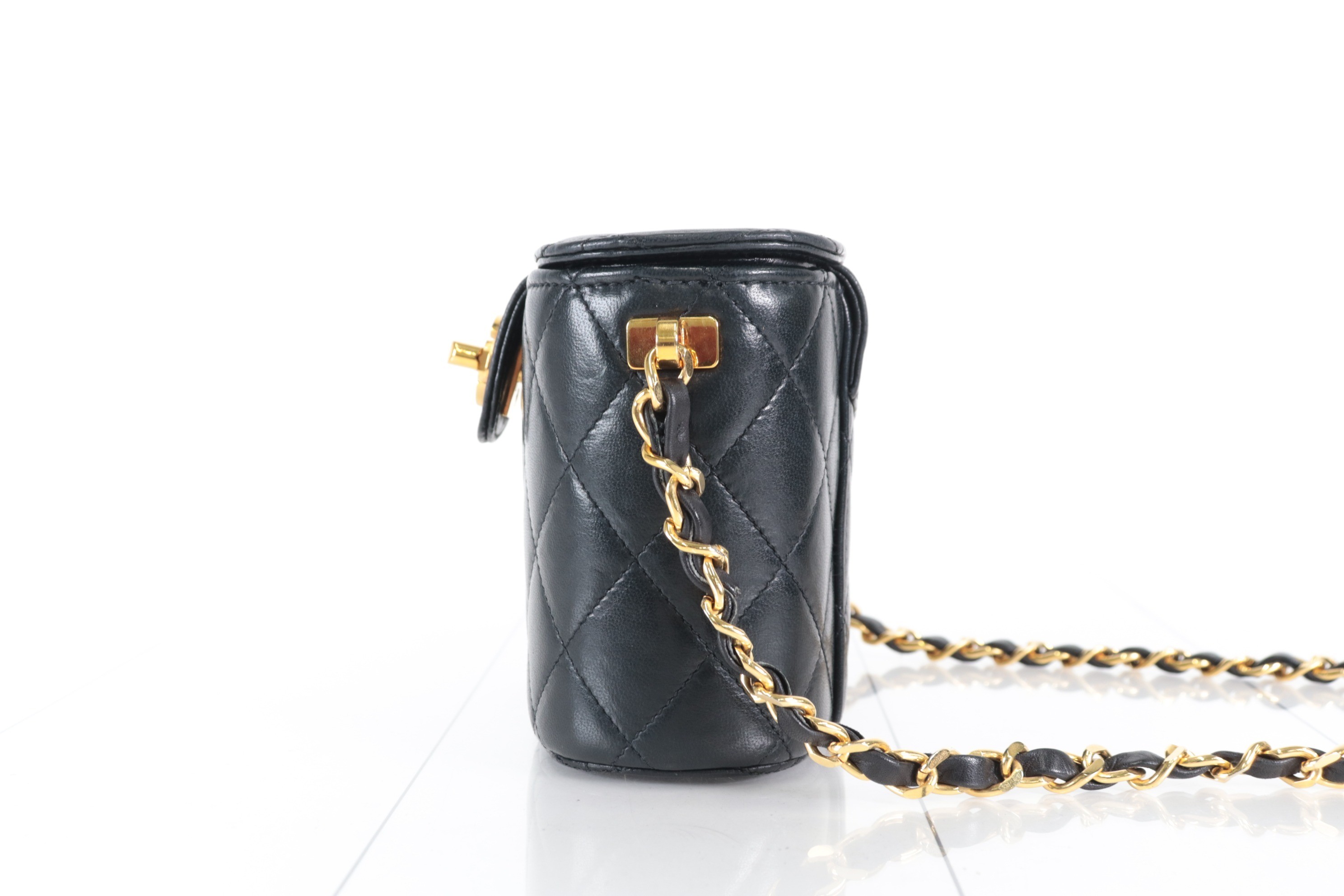 Lamb Vanity Shoulder Bag with Mirror, Unit #2 — view 5