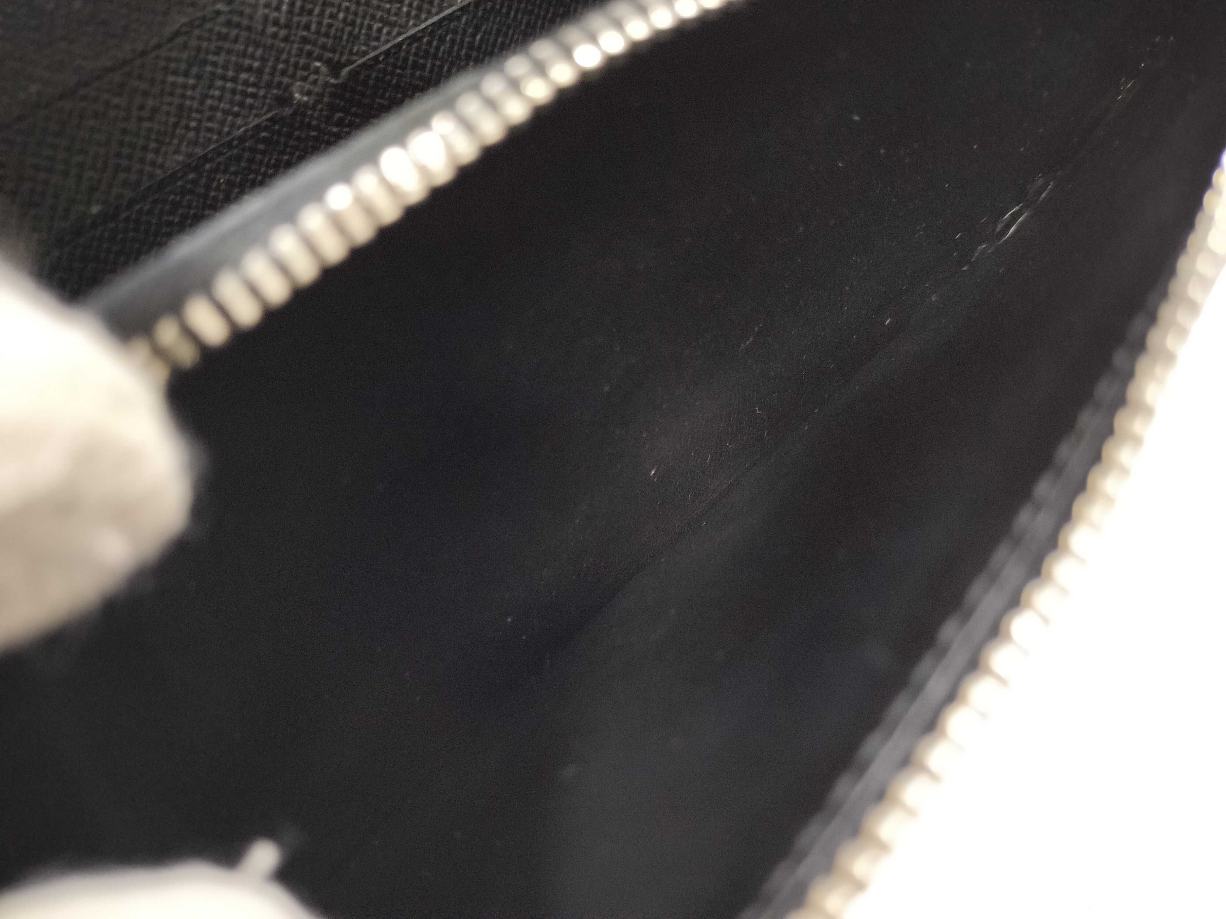 Twist MM Epi Denim Leather Shoulder Bag — view 11
