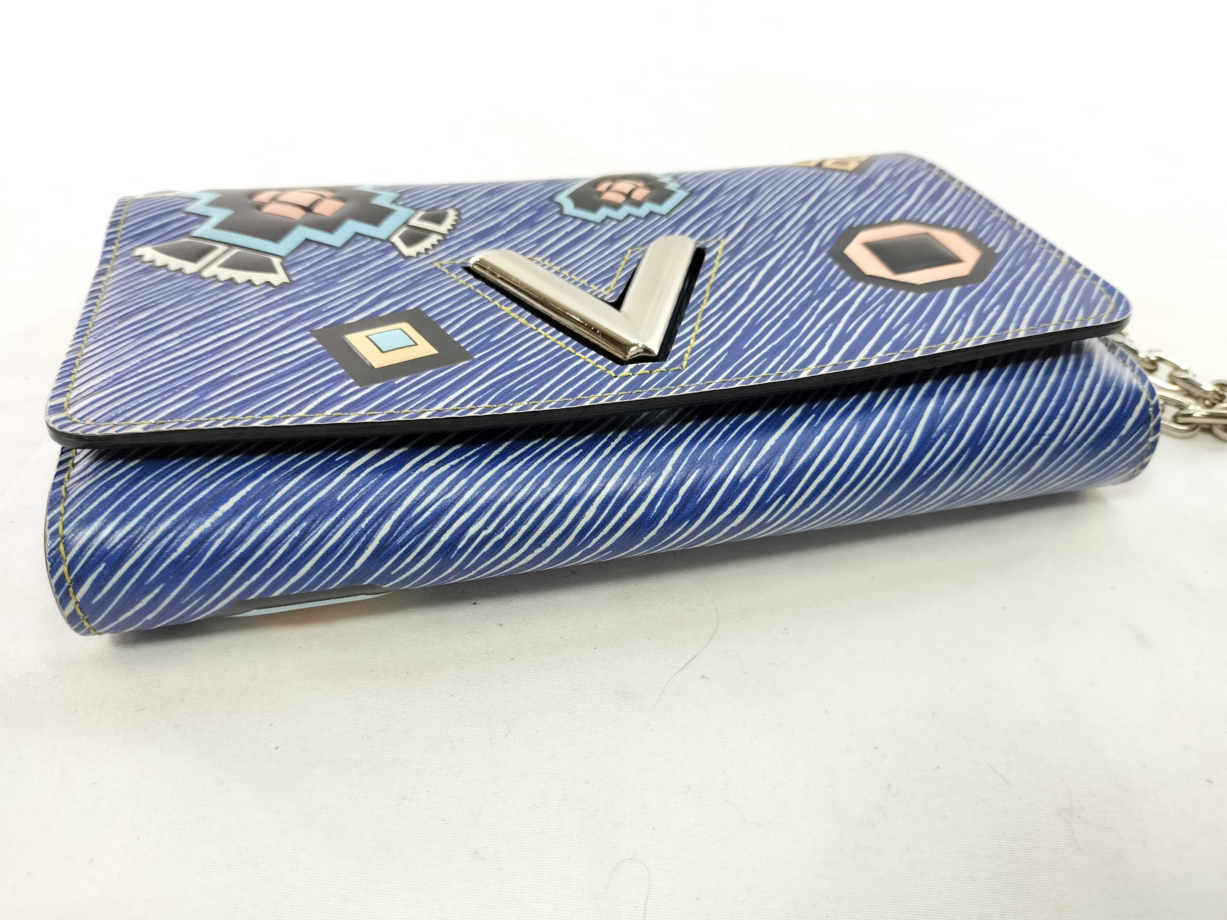 Twist MM Epi Denim Leather Shoulder Bag — view 6