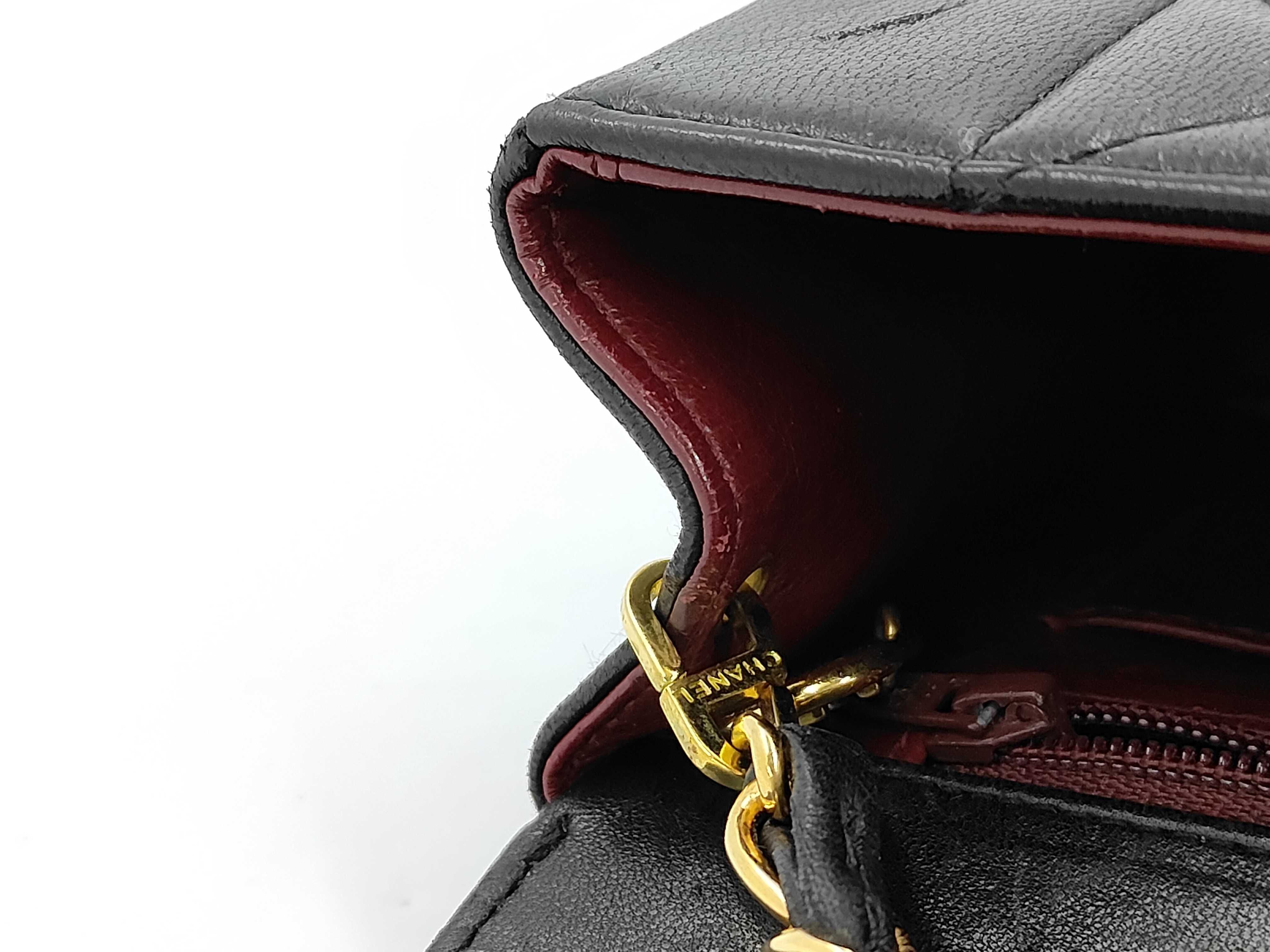 Lambskin Matelassé Shoulder Bag with Aftermarket Screws — view 11