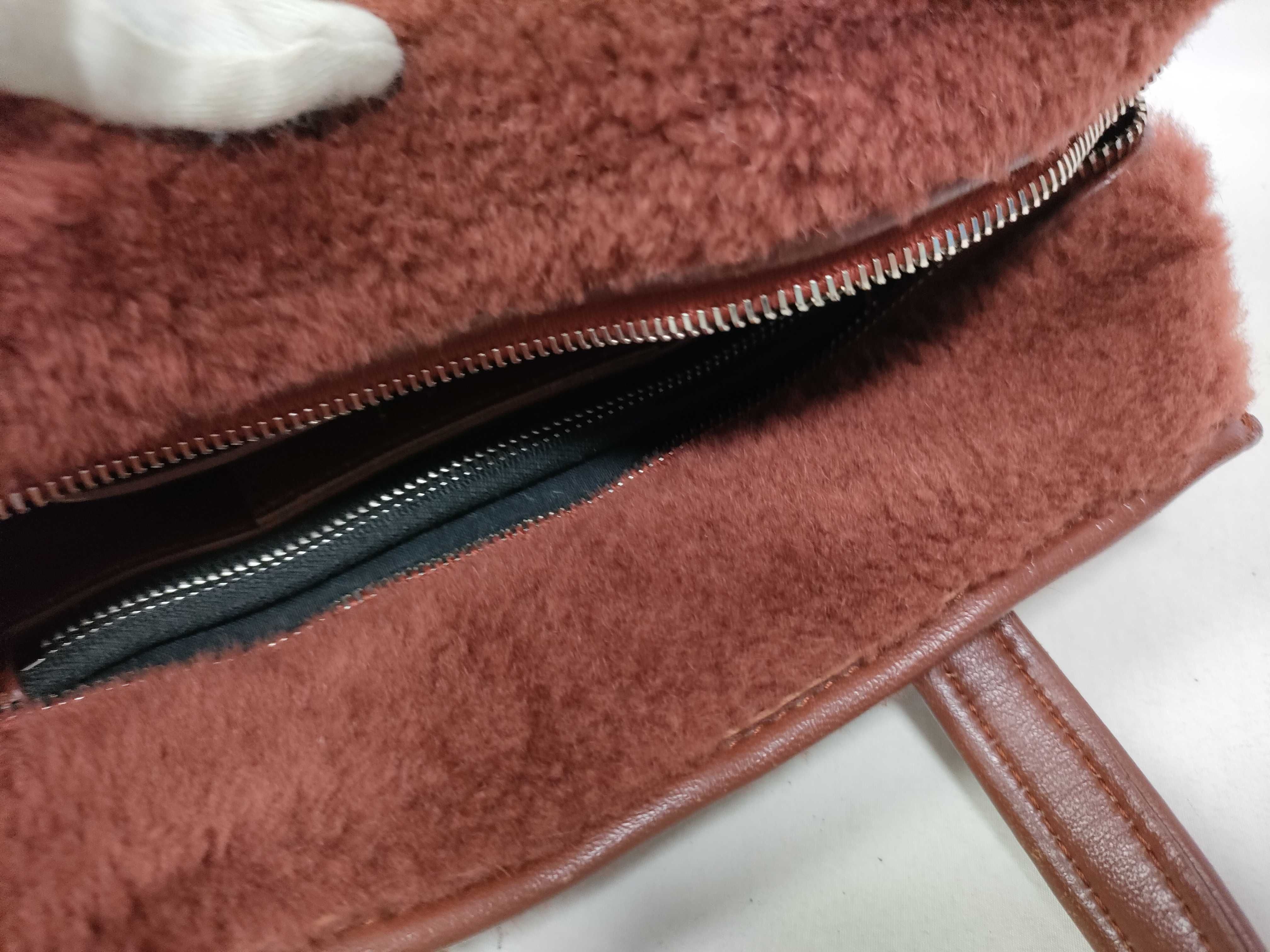 Bazaar Shopper Shearling Leather Boa Fur Fleece Tote Bag Handbag Tote Bag — view 11