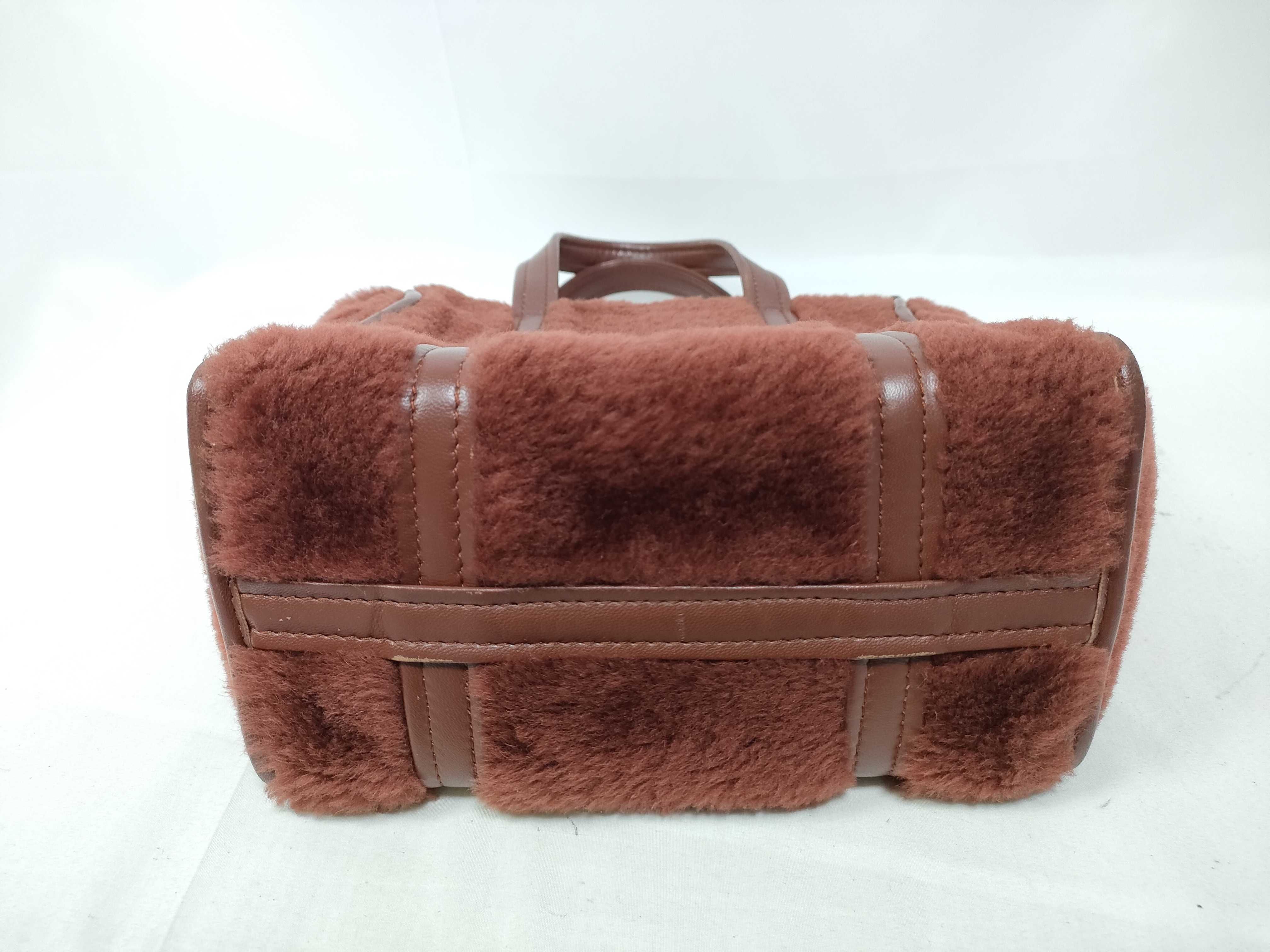 Bazaar Shopper Shearling Leather Boa Fur Fleece Tote Bag Handbag Tote Bag — view 3