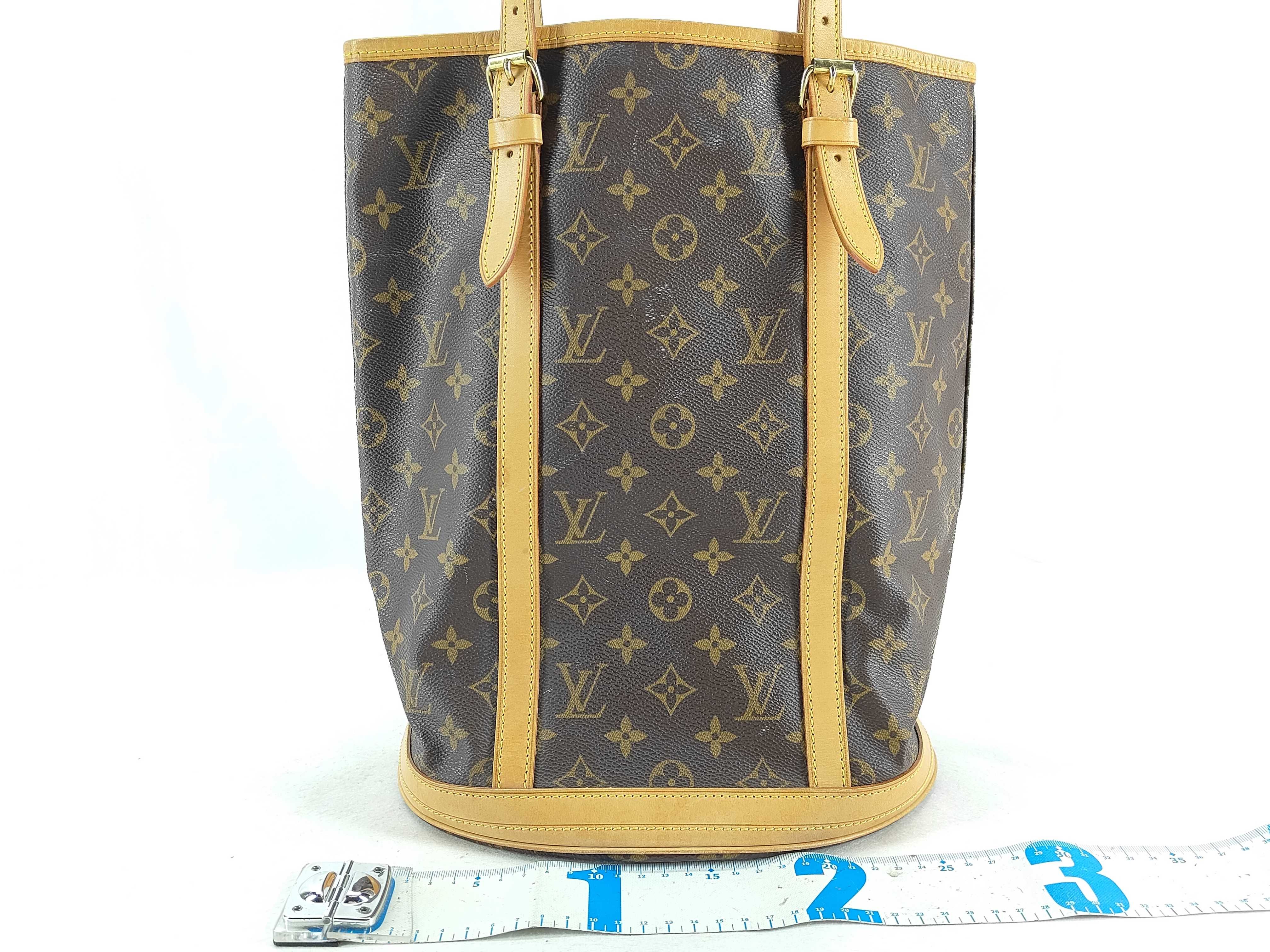 Monogram Vuitton Bucket GM M42237 Shoulder Bag — view 2