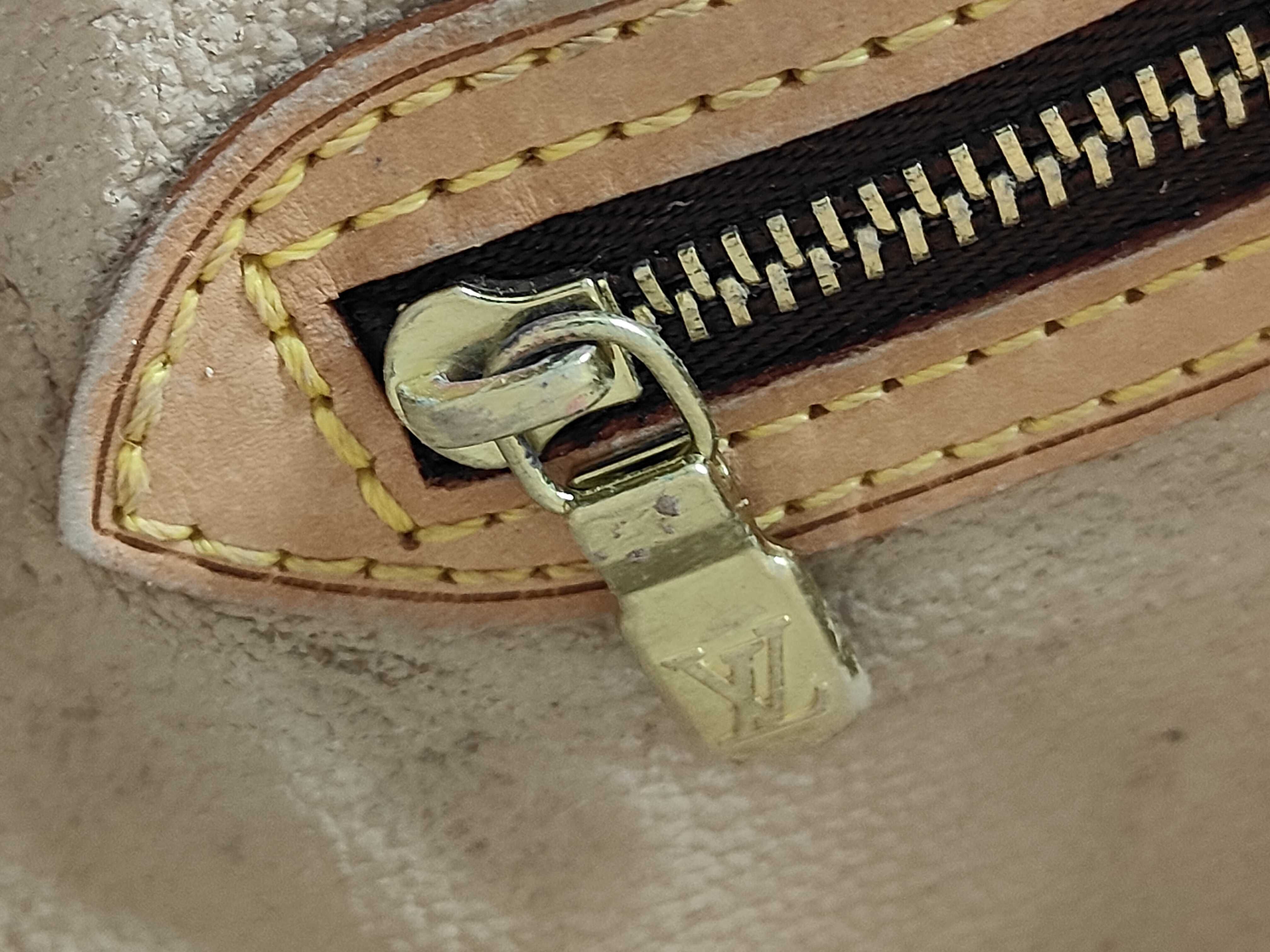 Monogram Vuitton Bucket GM M42237 Shoulder Bag — view 14
