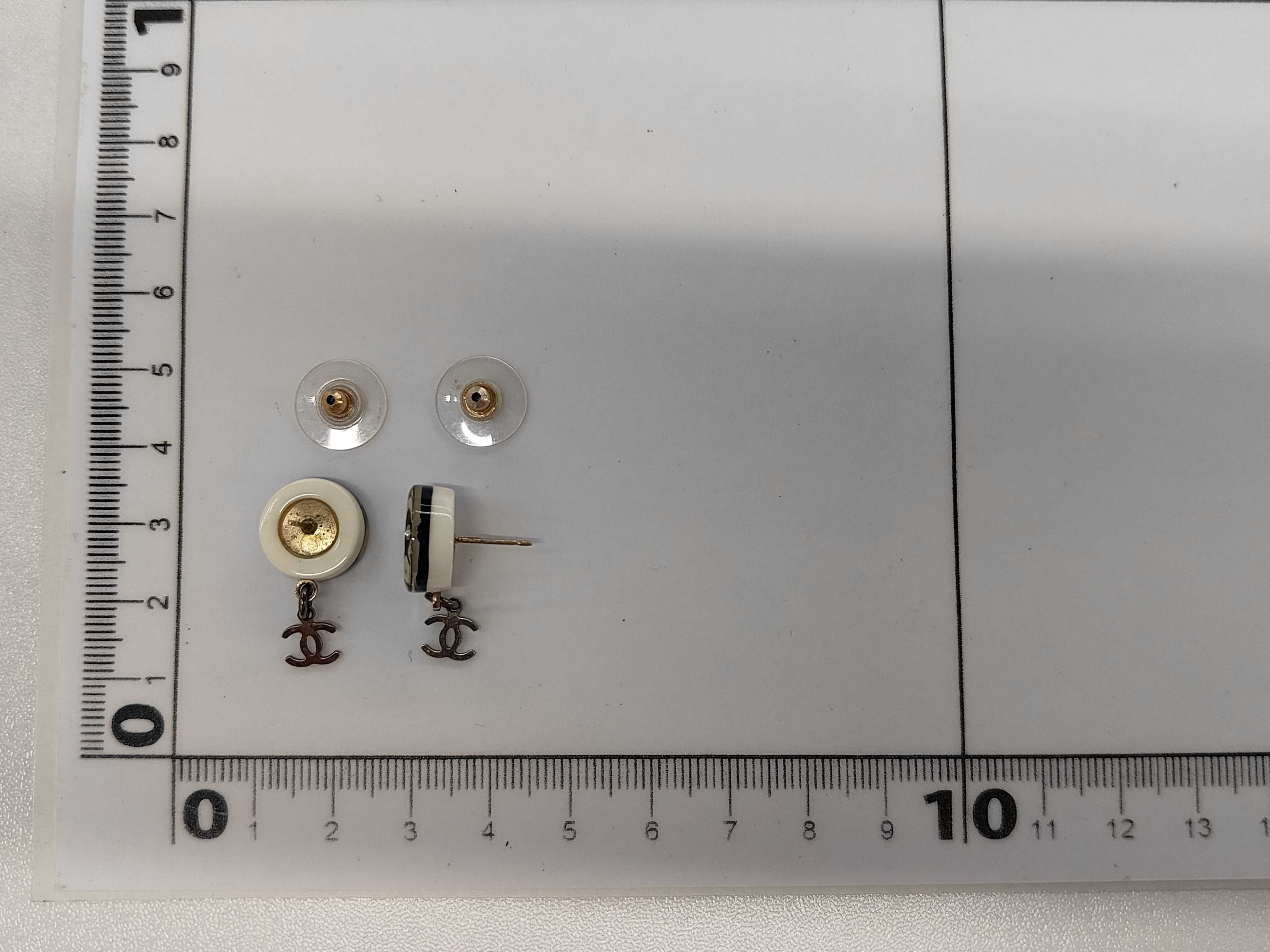 Flower Motif Coco Mark Earrings — view 6