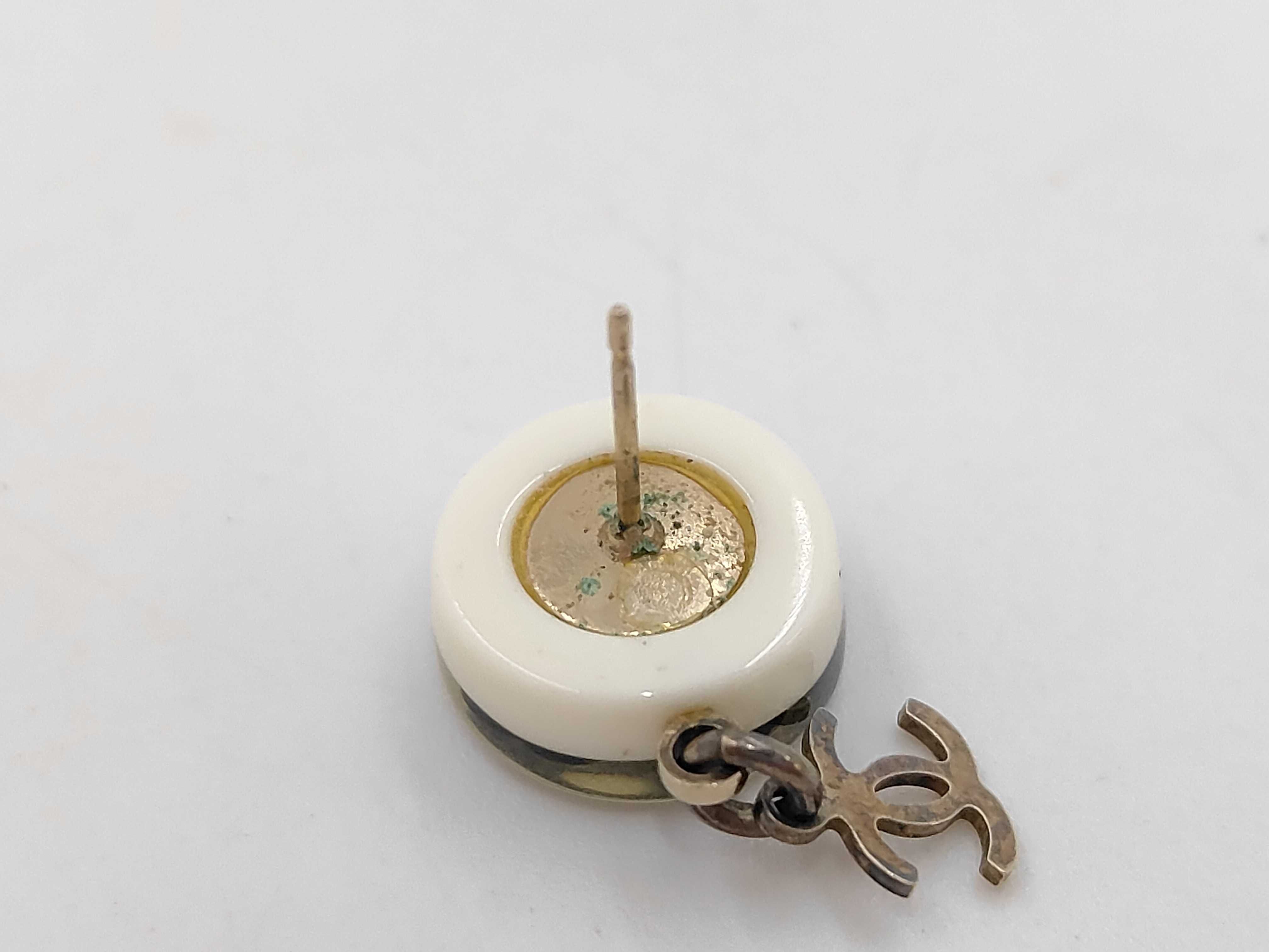 Flower Motif Coco Mark Earrings — view 7