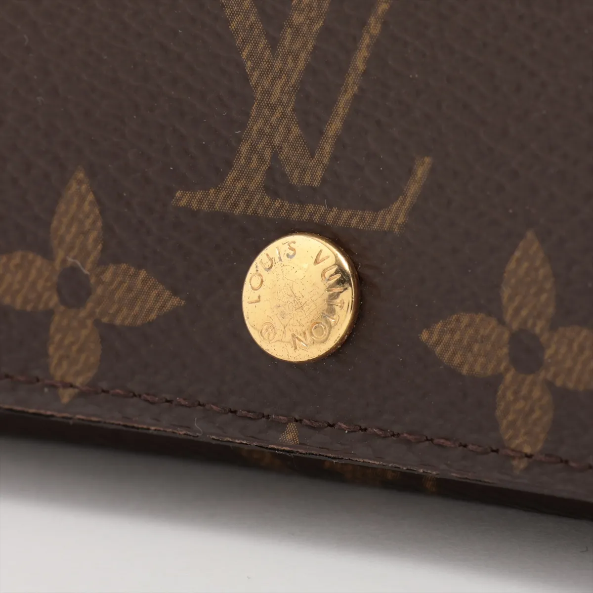 Monogram Multicles 4 M62631 CT2104 Brown Key Case — view 7