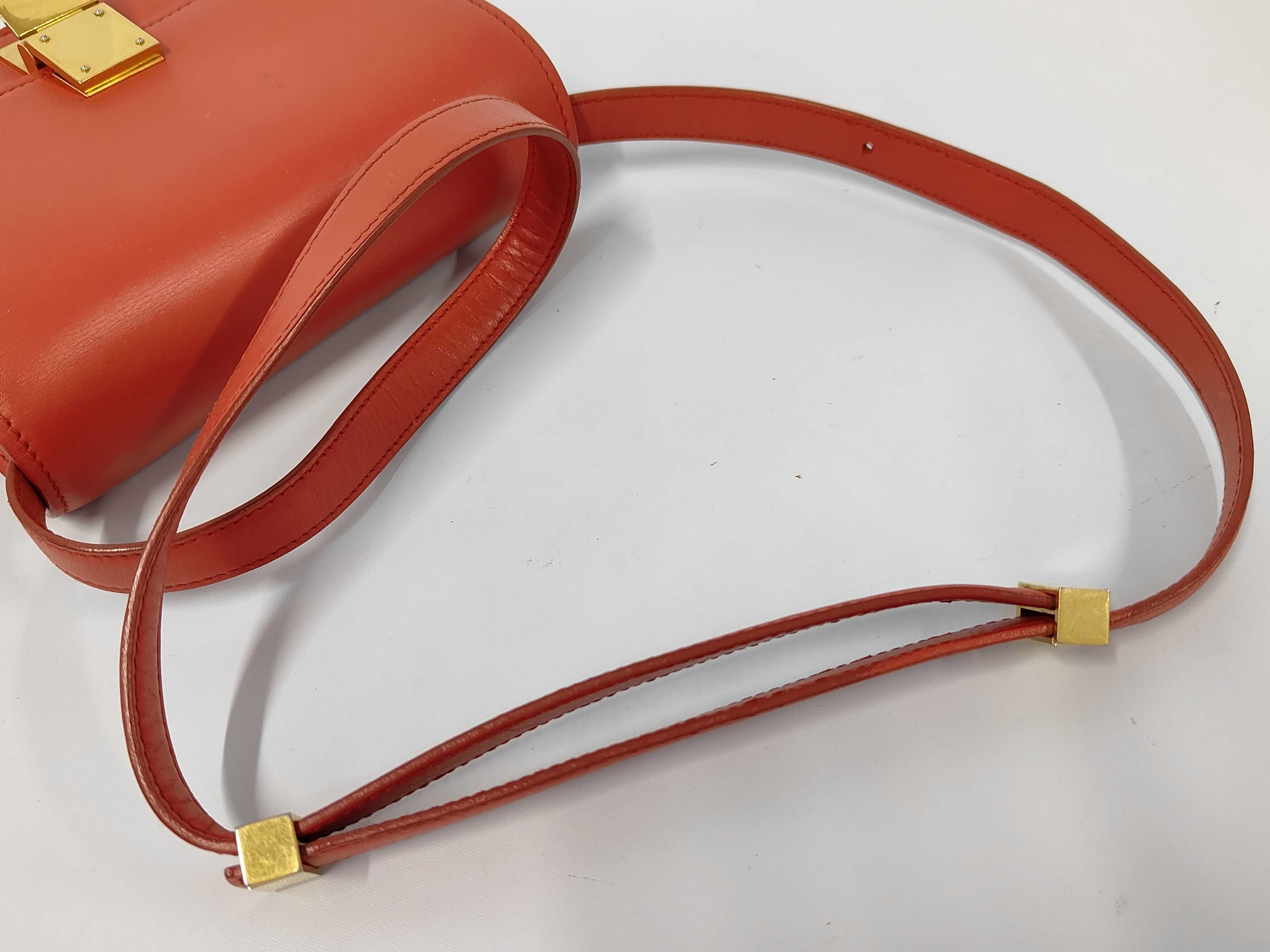 Classic Box Shoulder Bag — view 3