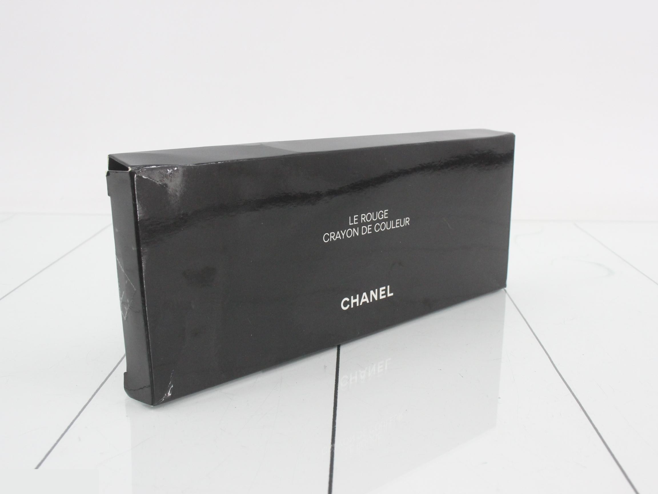 pouch — view 5