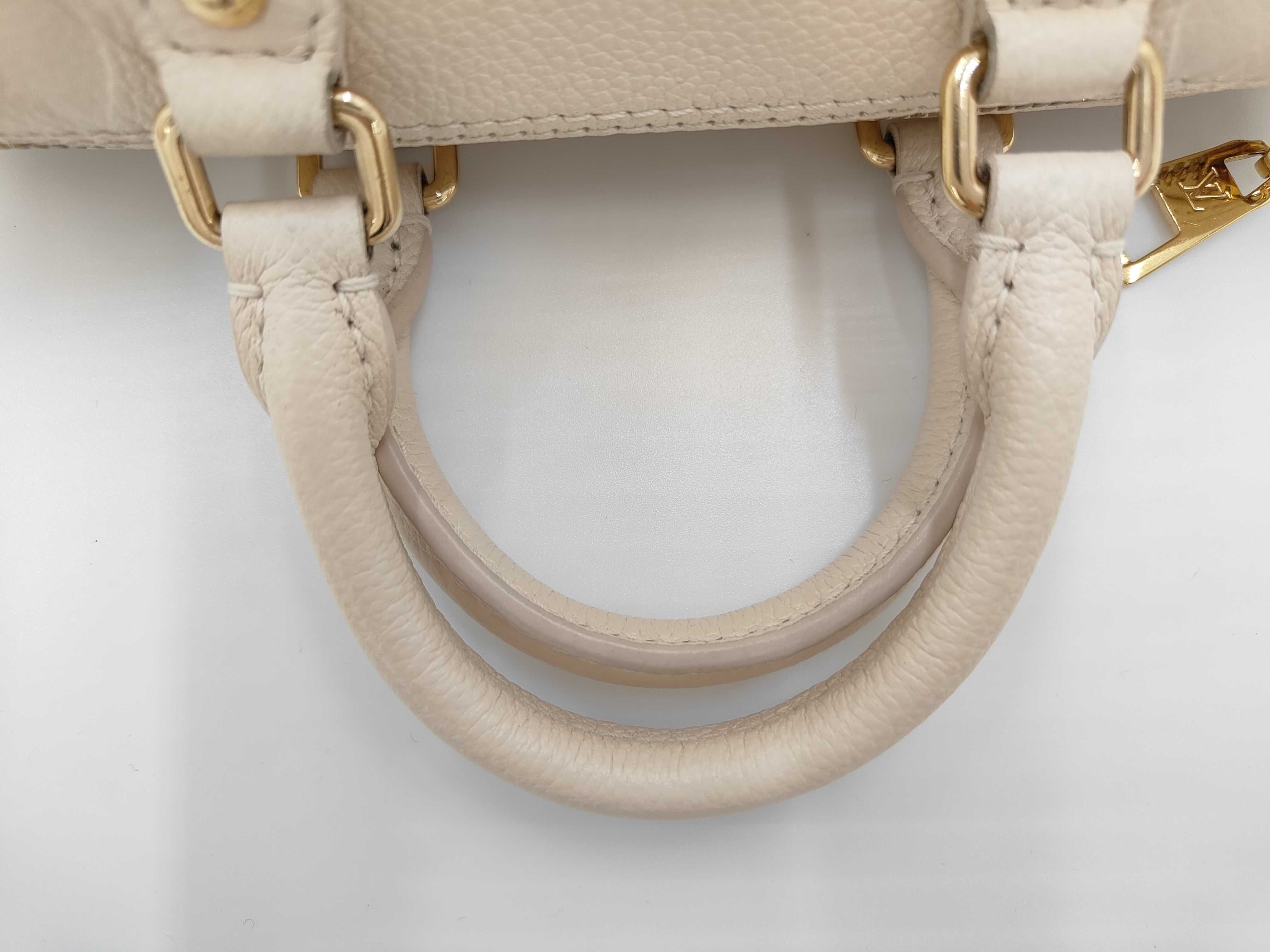 Papillon Shoulder Bag Handbag — view 3