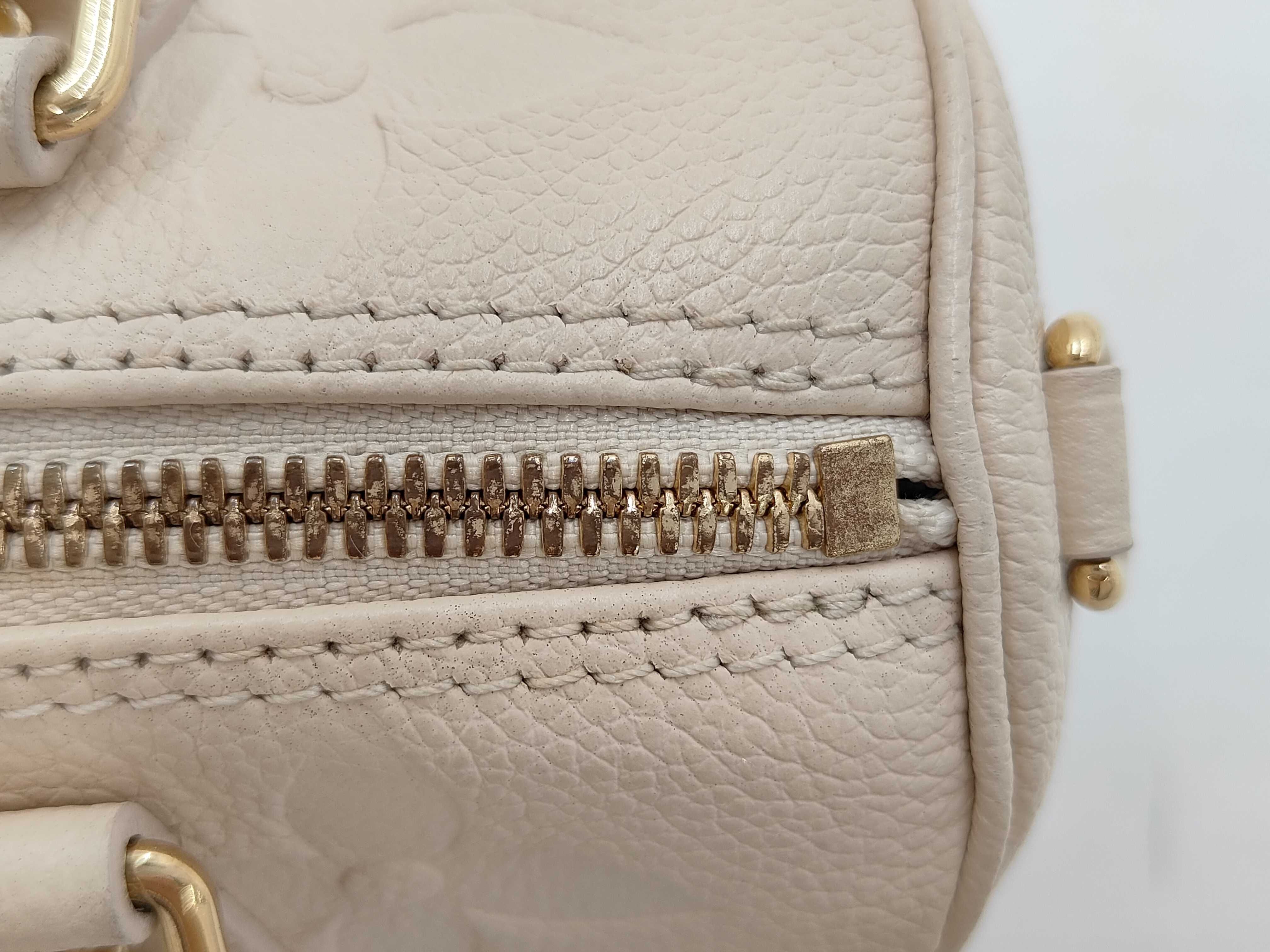 Papillon Shoulder Bag Handbag — view 6