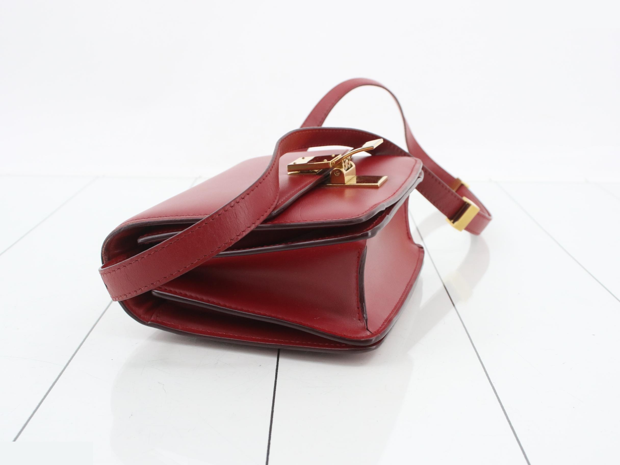 Classic Box Leather Shoulder Bag — view 5