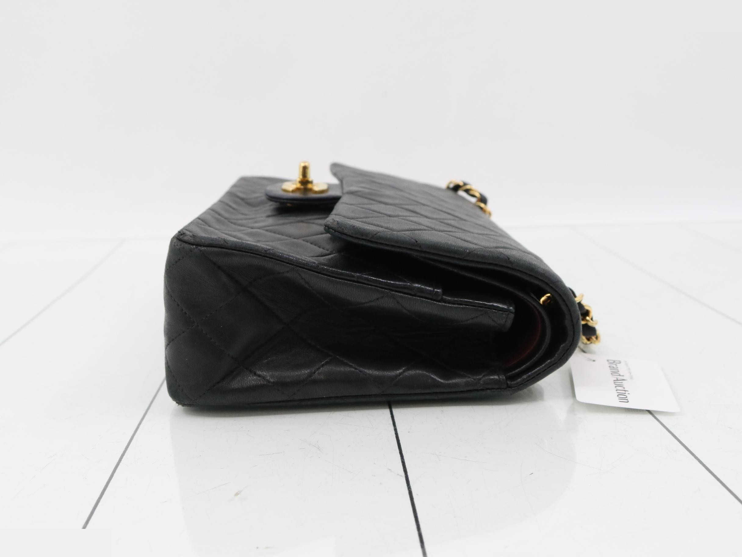 Matelassé Chain Shoulder Bag, Black — view 3