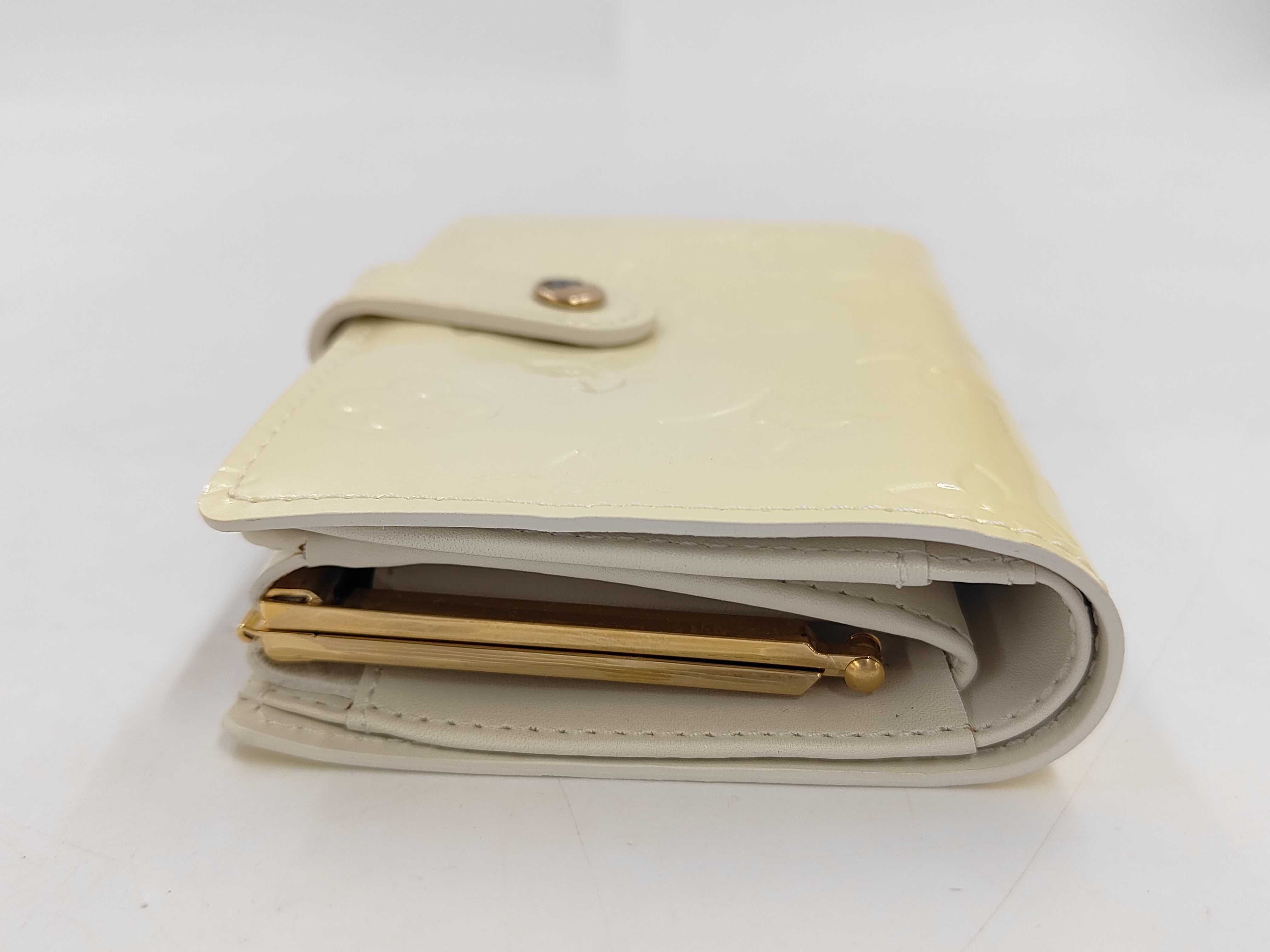 Folding Wallet / Enamel Wallet — view 6
