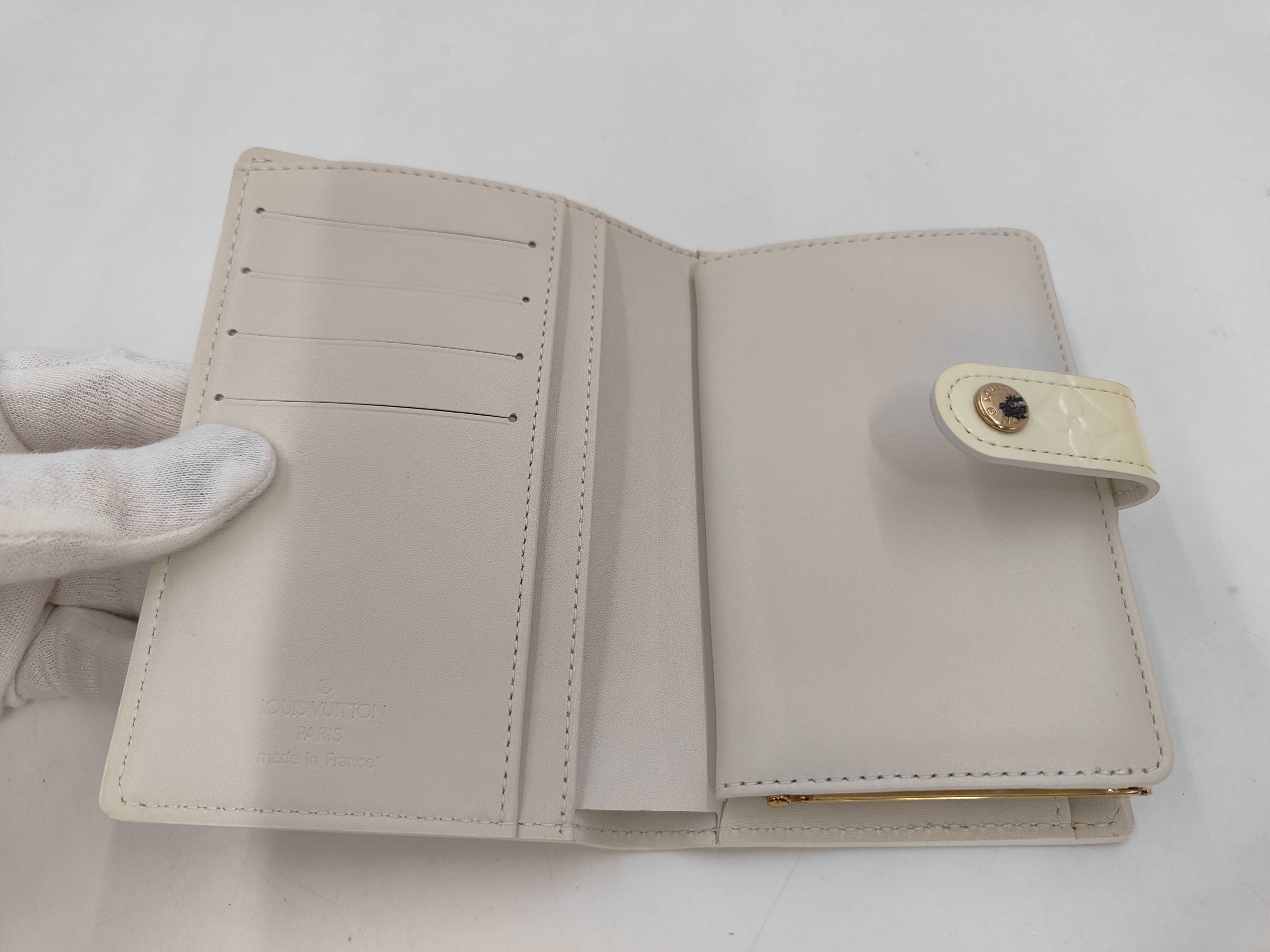 Folding Wallet / Enamel Wallet — view 8
