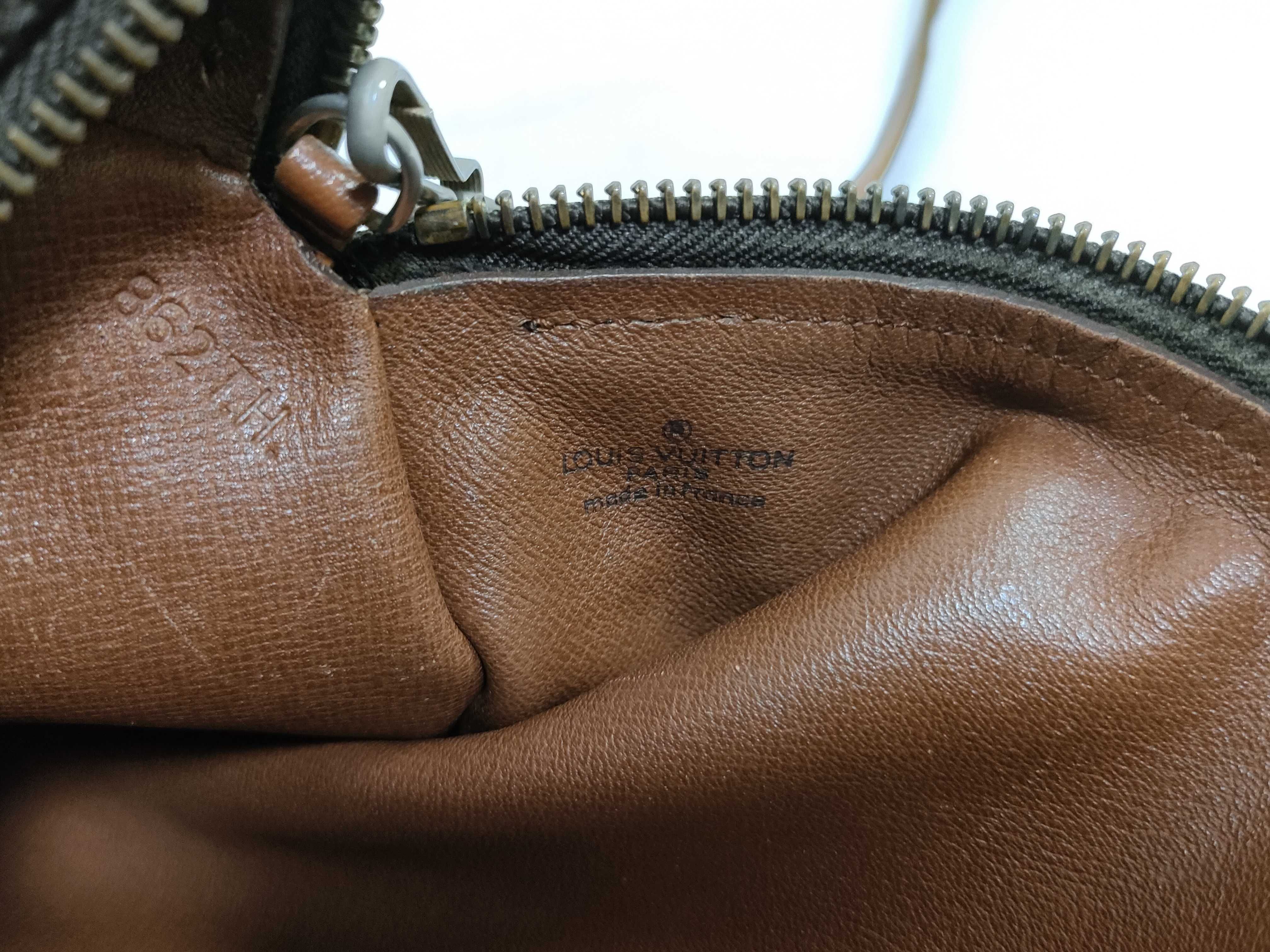 Monogram Papillon 30 M51365 862TH Handbag with Pouch — view 11