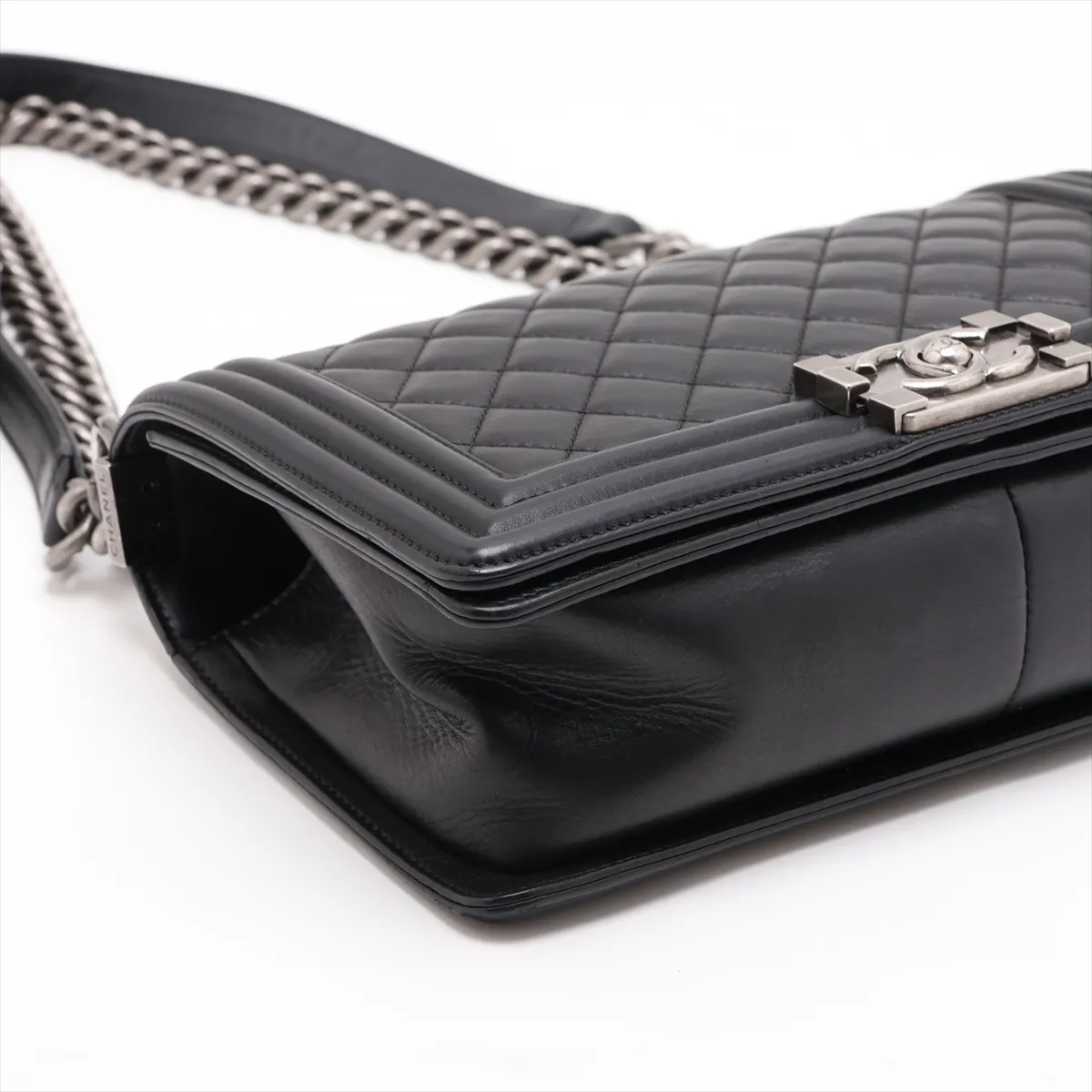 Boy Chanel 25 Lambskin Chain Shoulder Bag, Black with Gunmetal Hardware, 19454746, Serial Number 19, A67086 — view 4