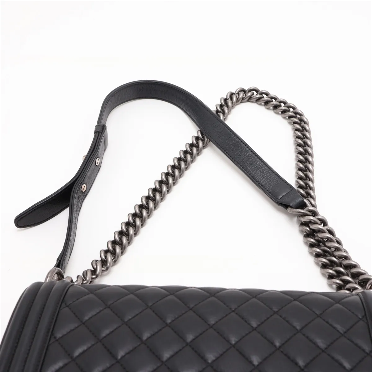 Boy Chanel 25 Lambskin Chain Shoulder Bag, Black with Gunmetal Hardware, 19454746, Serial Number 19, A67086 — view 6