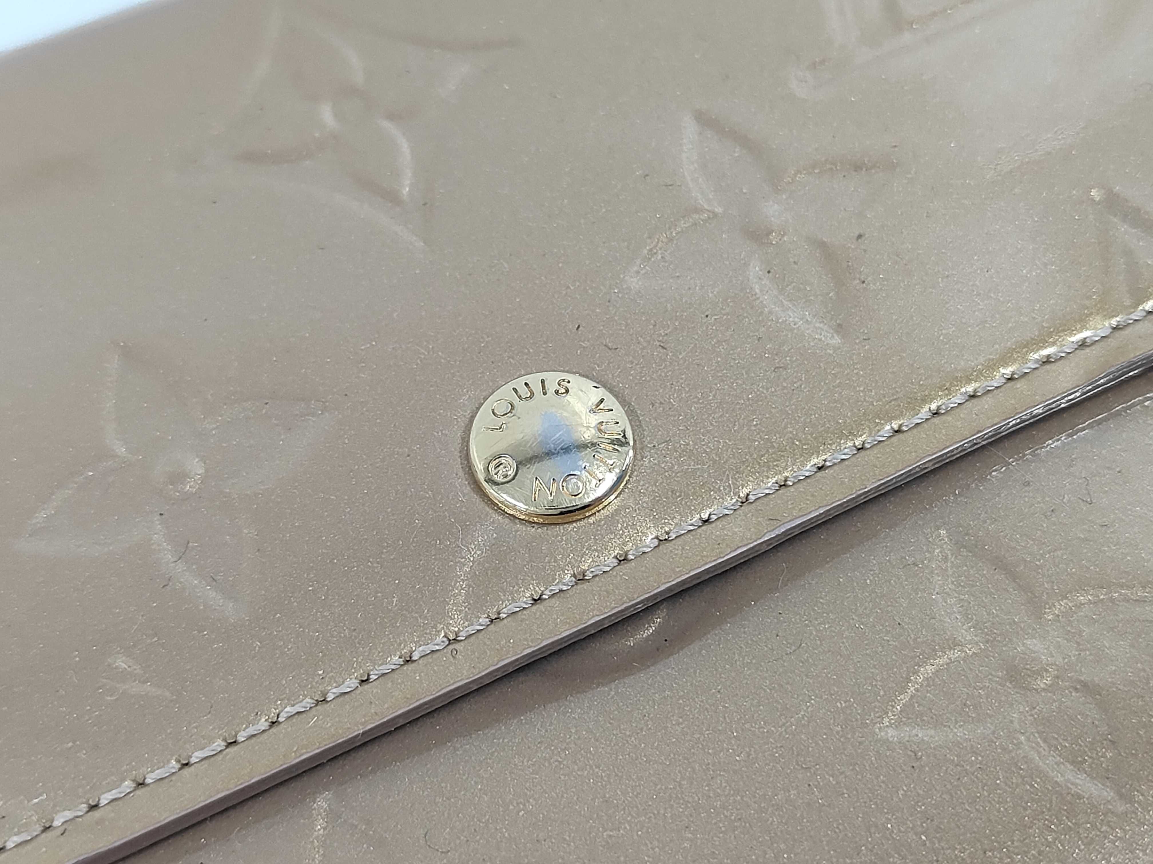 LV Long Wallet Gold Wallet — view 2