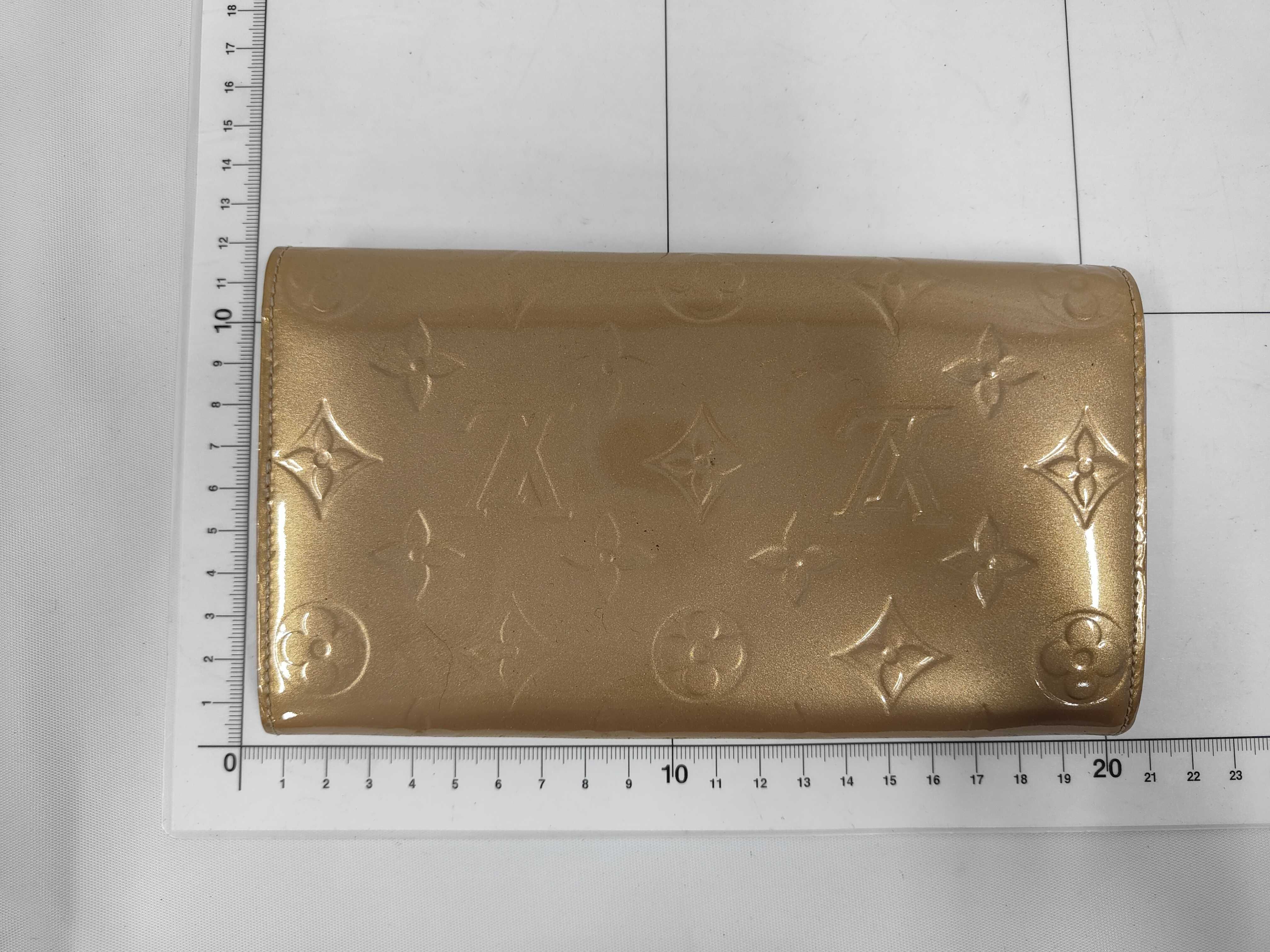 LV Long Wallet Gold Wallet — view 3