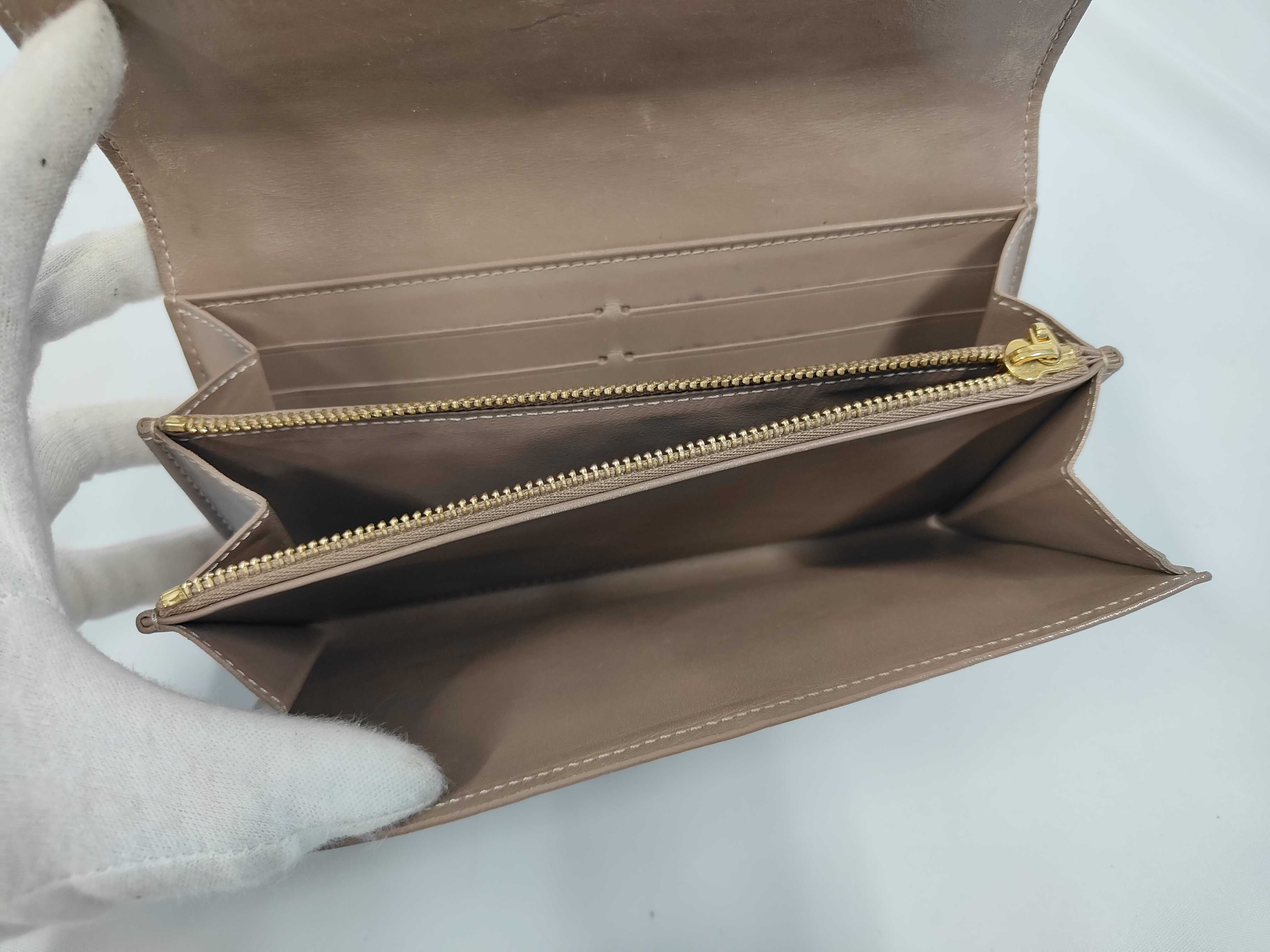 LV Long Wallet Gold Wallet — view 9