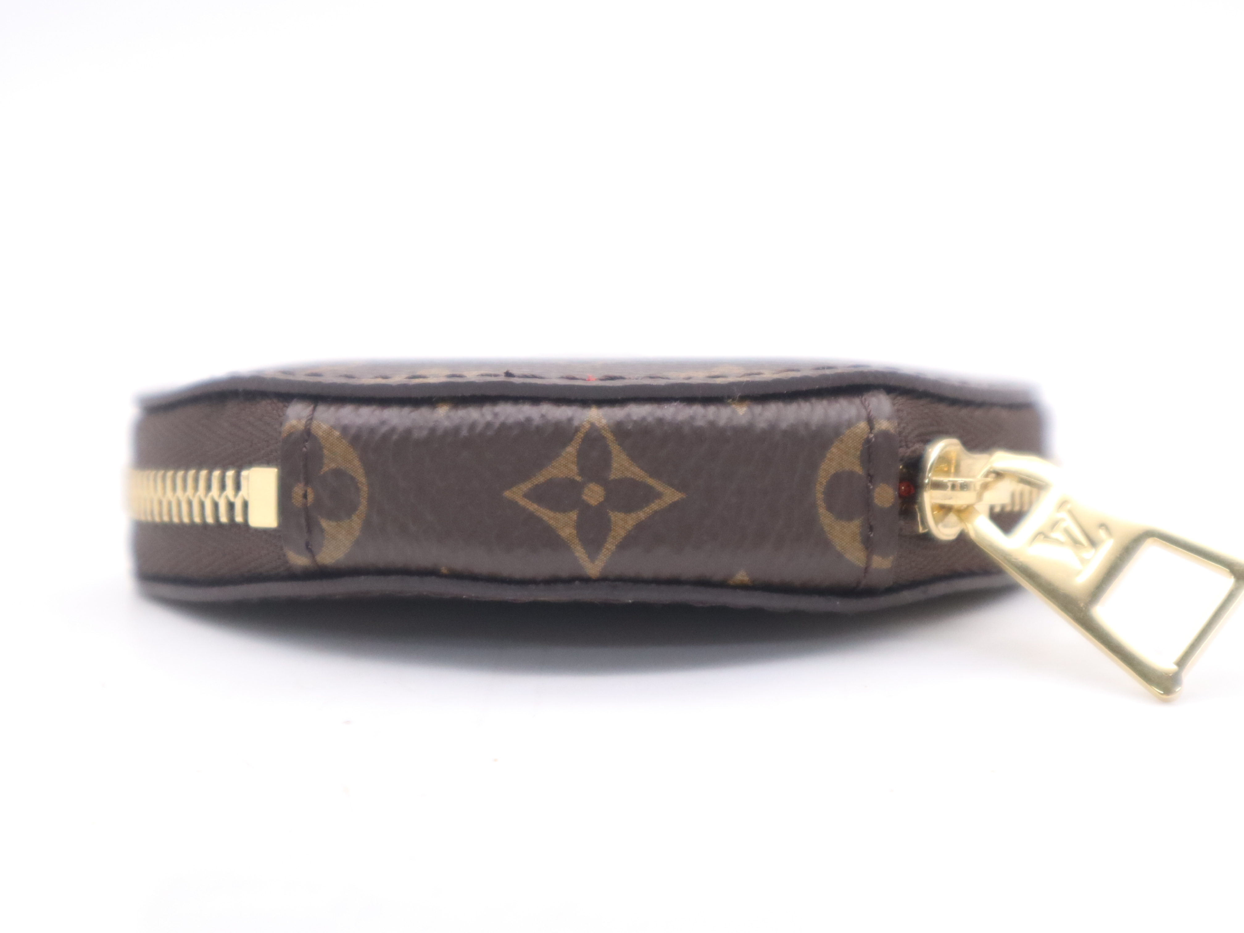M46653 Monogram Giant Reverse On The Go EW Handbag with Shoulder Strap, Dust Bag, and Pouch — view 15