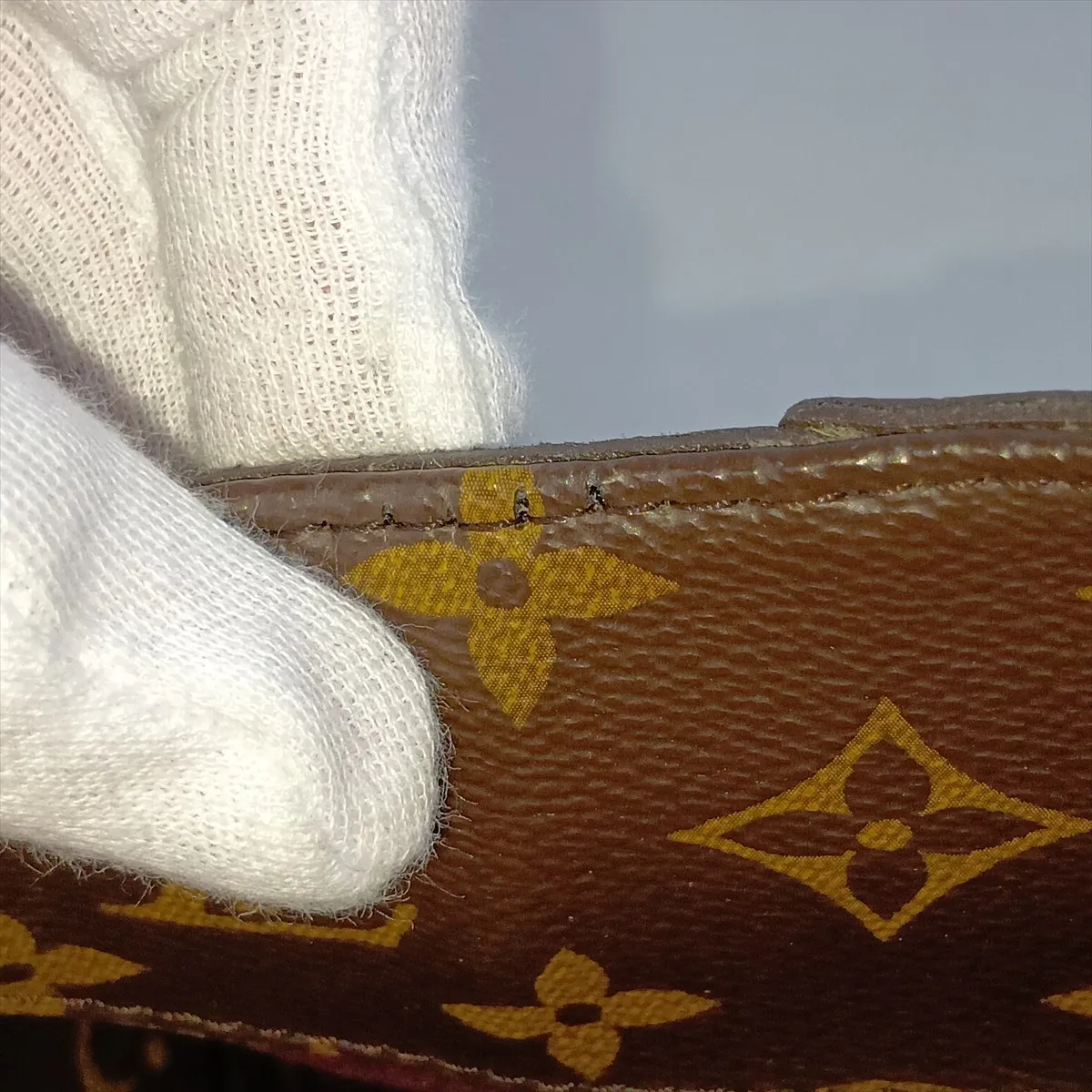 Monogram Montaigne MM M41056 TR1114 Brown, padlock lock secured. — view 14
