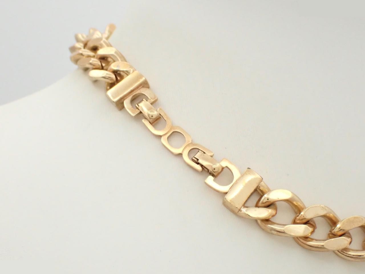 Other line: Precious metals, necklaces, pendants, neck circumference approximately 41 cm. — view 2