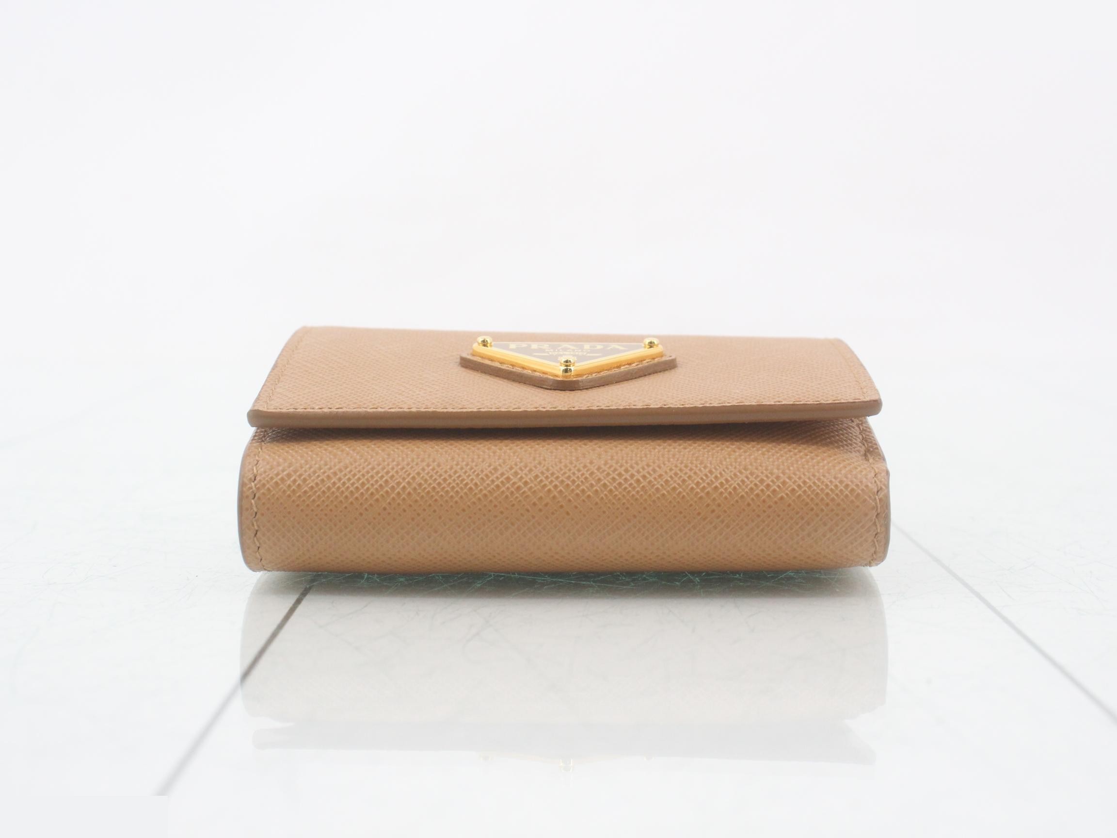 1MH042 Wallet, Unused — view 3