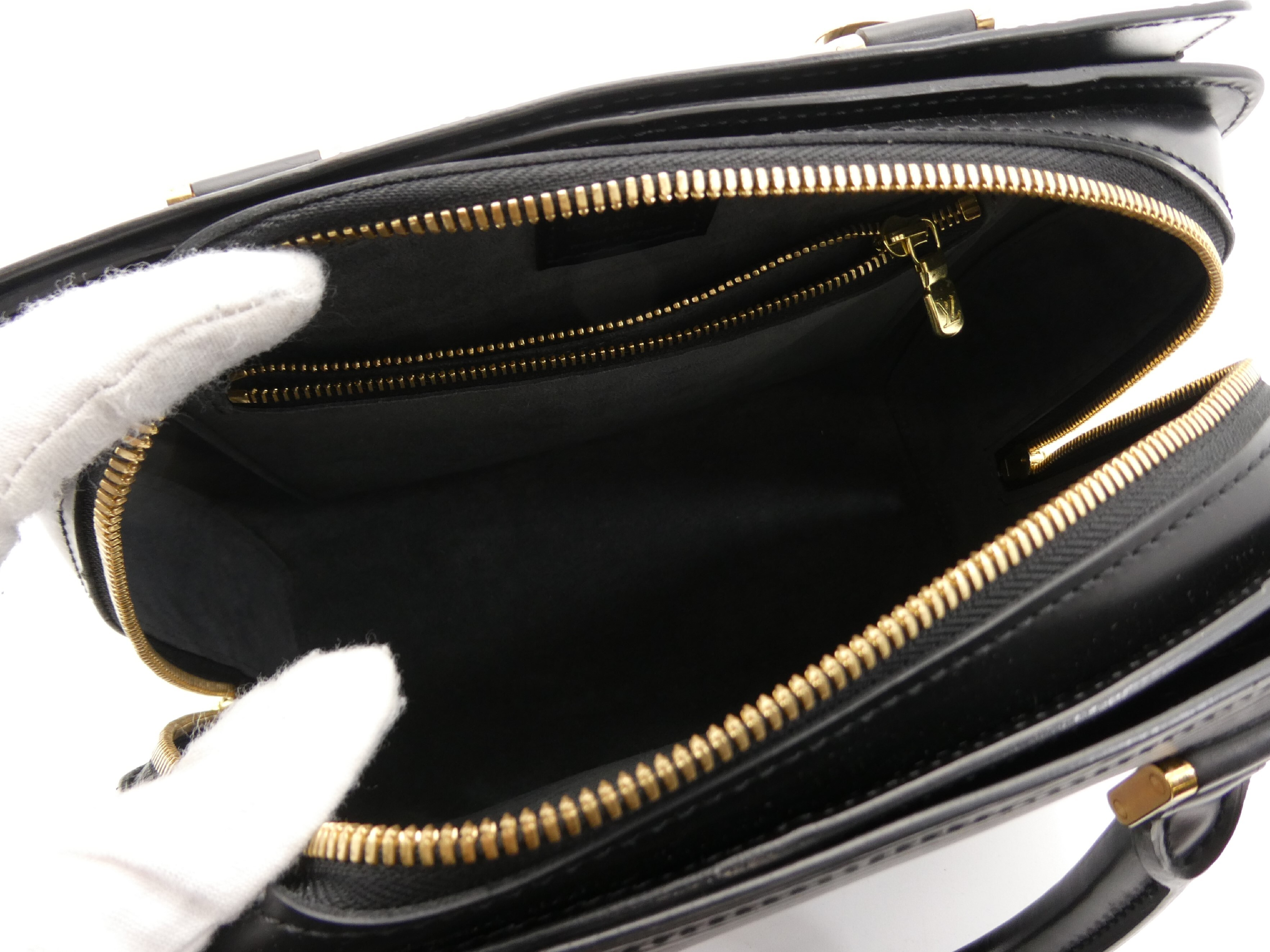Epi Pont Neuf Handbag — view 7